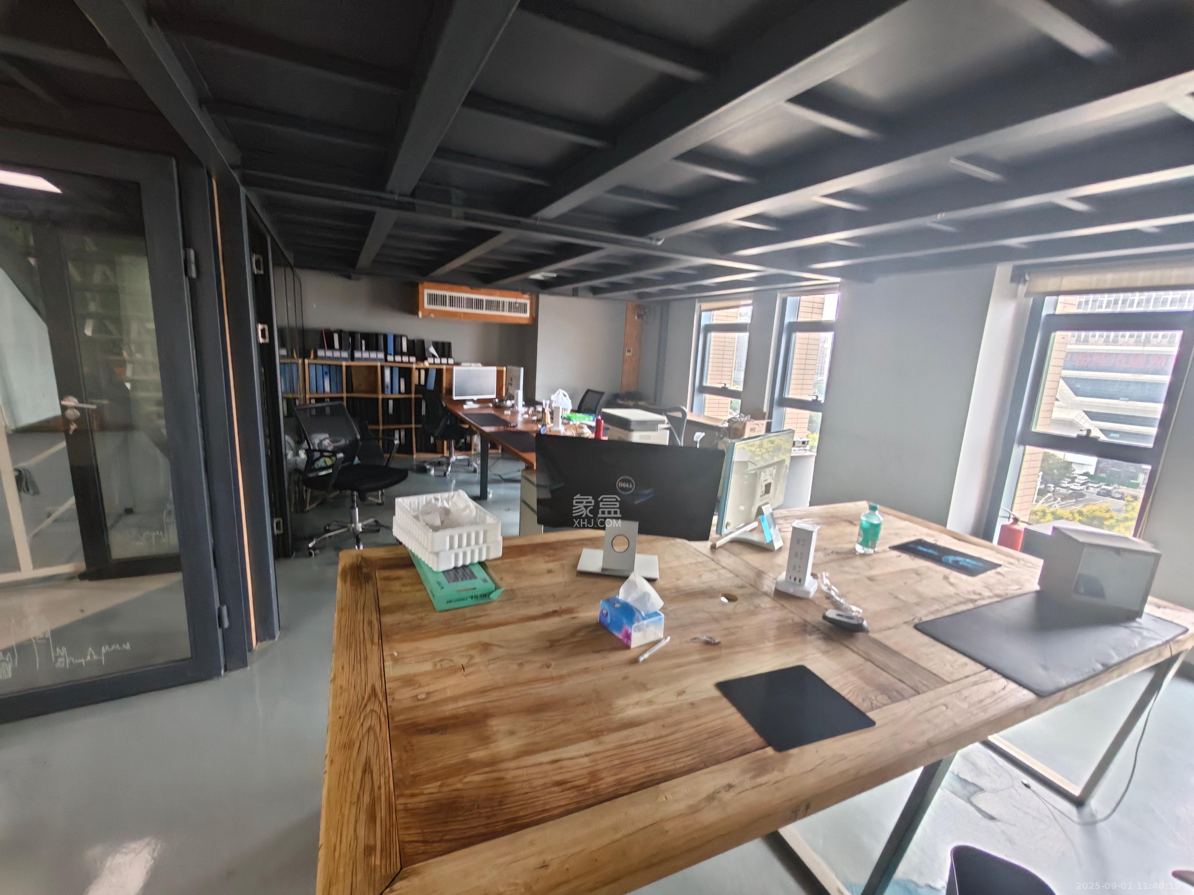 新世界创邸   156.0㎡      6500.0元/月室内图