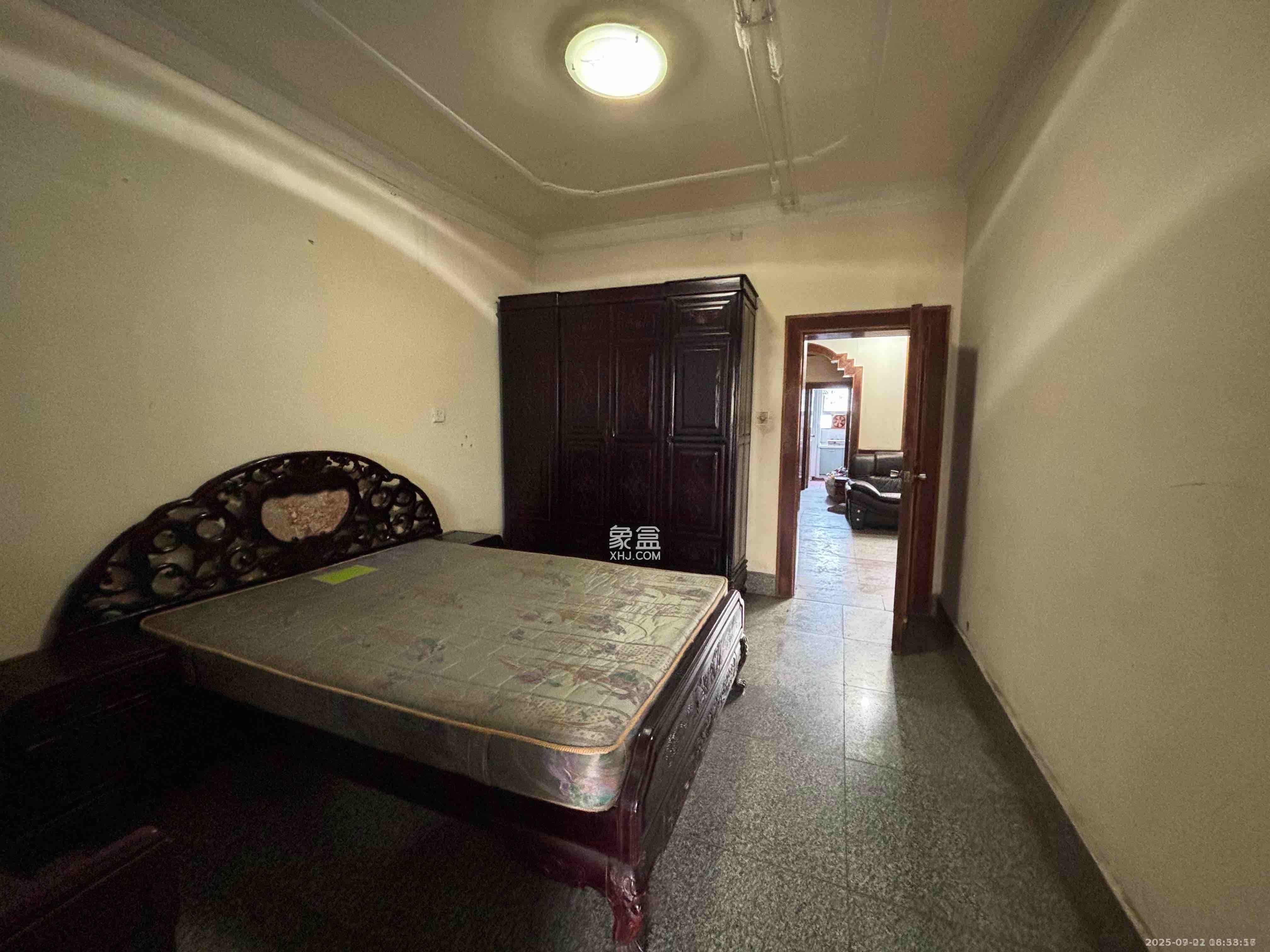 瑞昌粮油宿舍  3室1厅1卫    1000.0元/月 瑞昌粮油宿舍  3室1厅1卫    1000.0元/月室内图