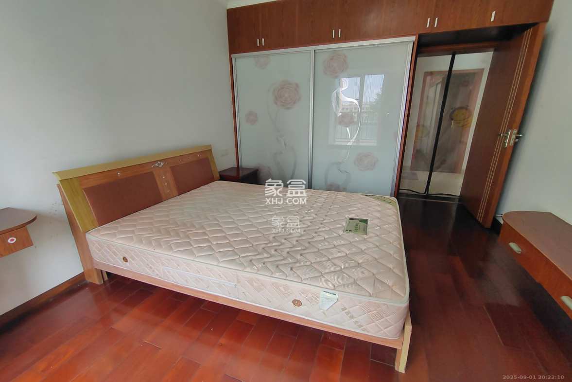 恒广国际景园一二区 2室2厅1卫 2000.0元/月 恒广国际景园一二区 2室2厅1卫 2000.0元/月室内图