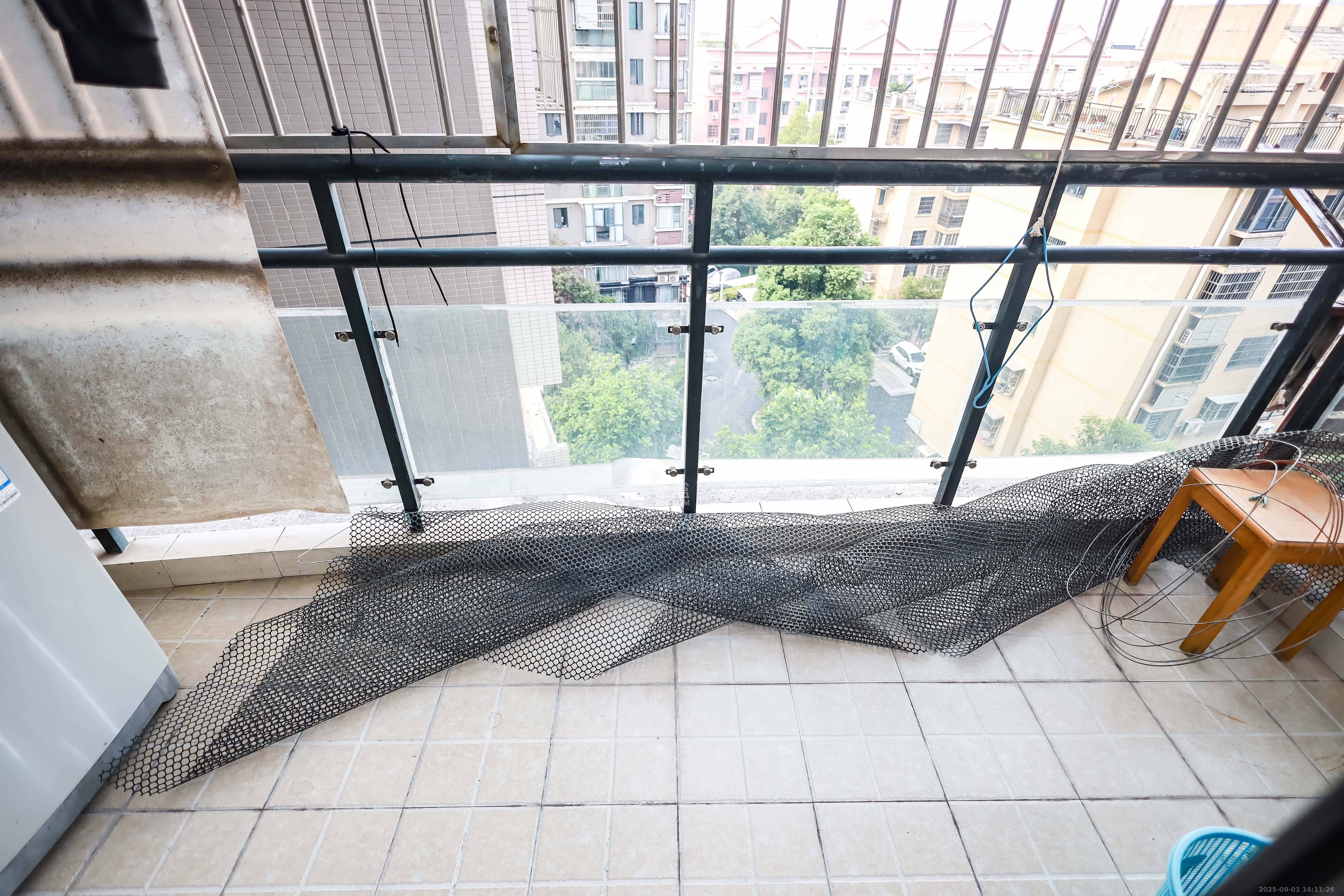 西城龙庭  4室2厅1卫    130.0万阳台