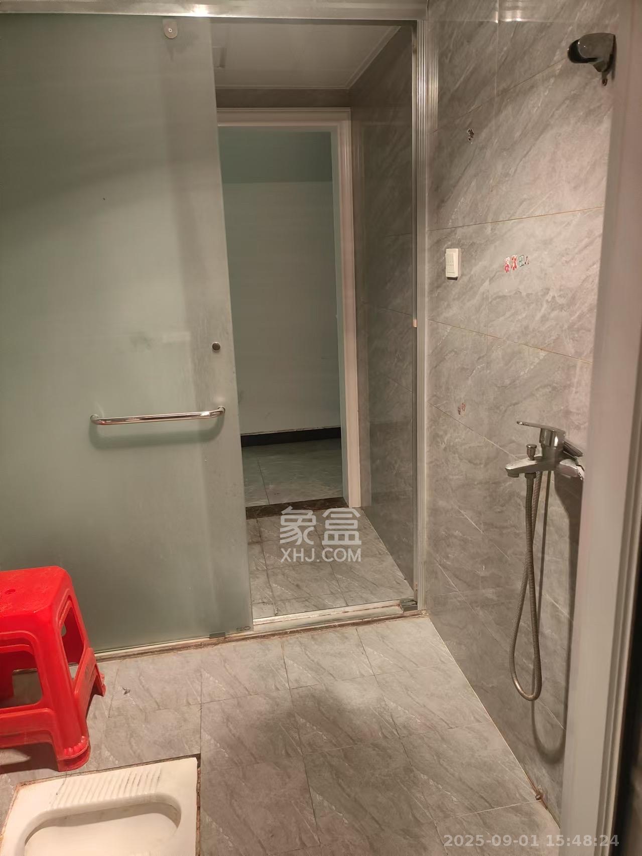 水墨林溪  3室2厅1卫    2600.0元/月室内图