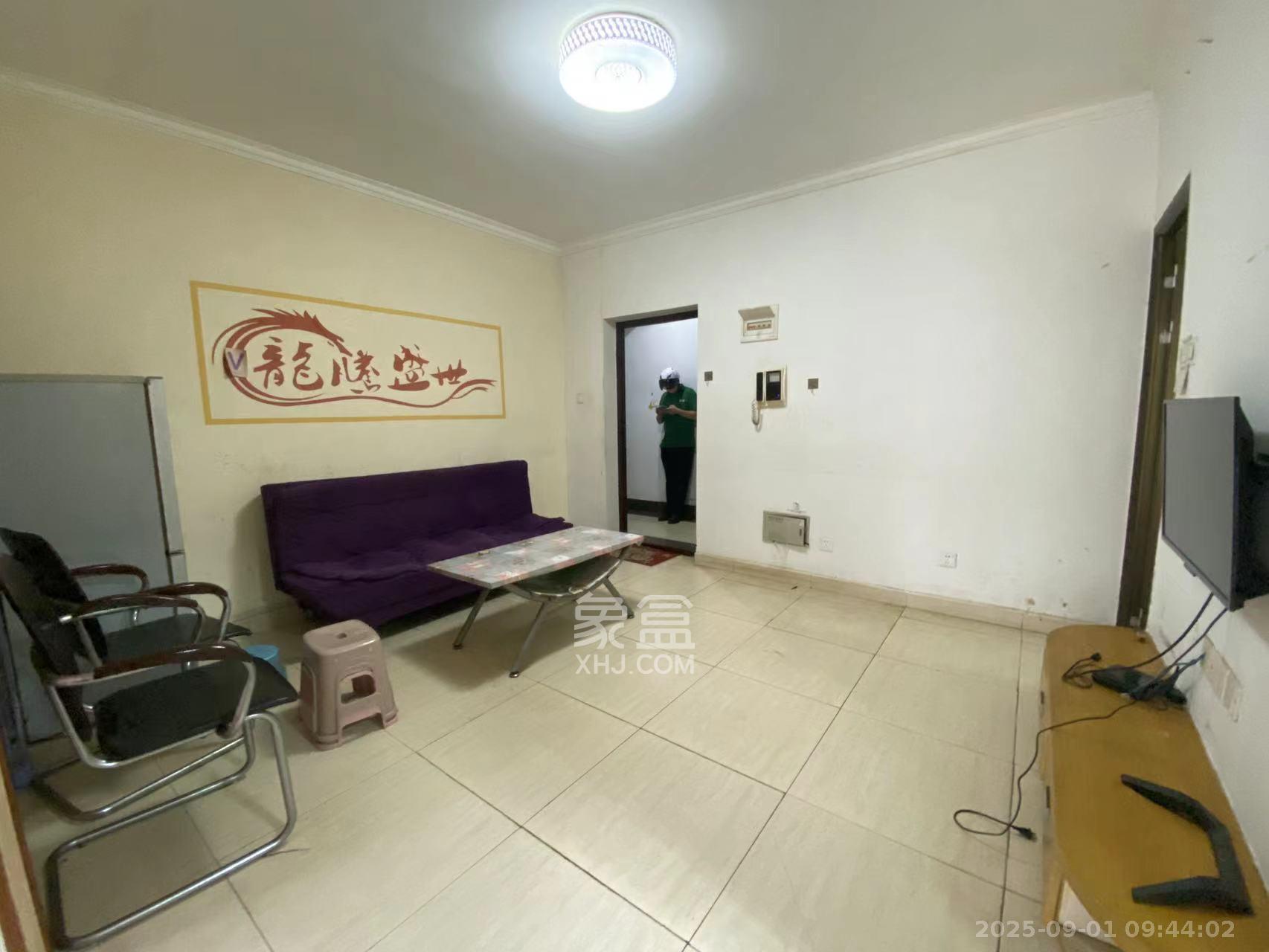 百纳广场(百纳公寓) 1室1厅0卫 2100.0元/月 百纳广场(百纳公寓) 1室1厅0卫 2100.0元/月室内图