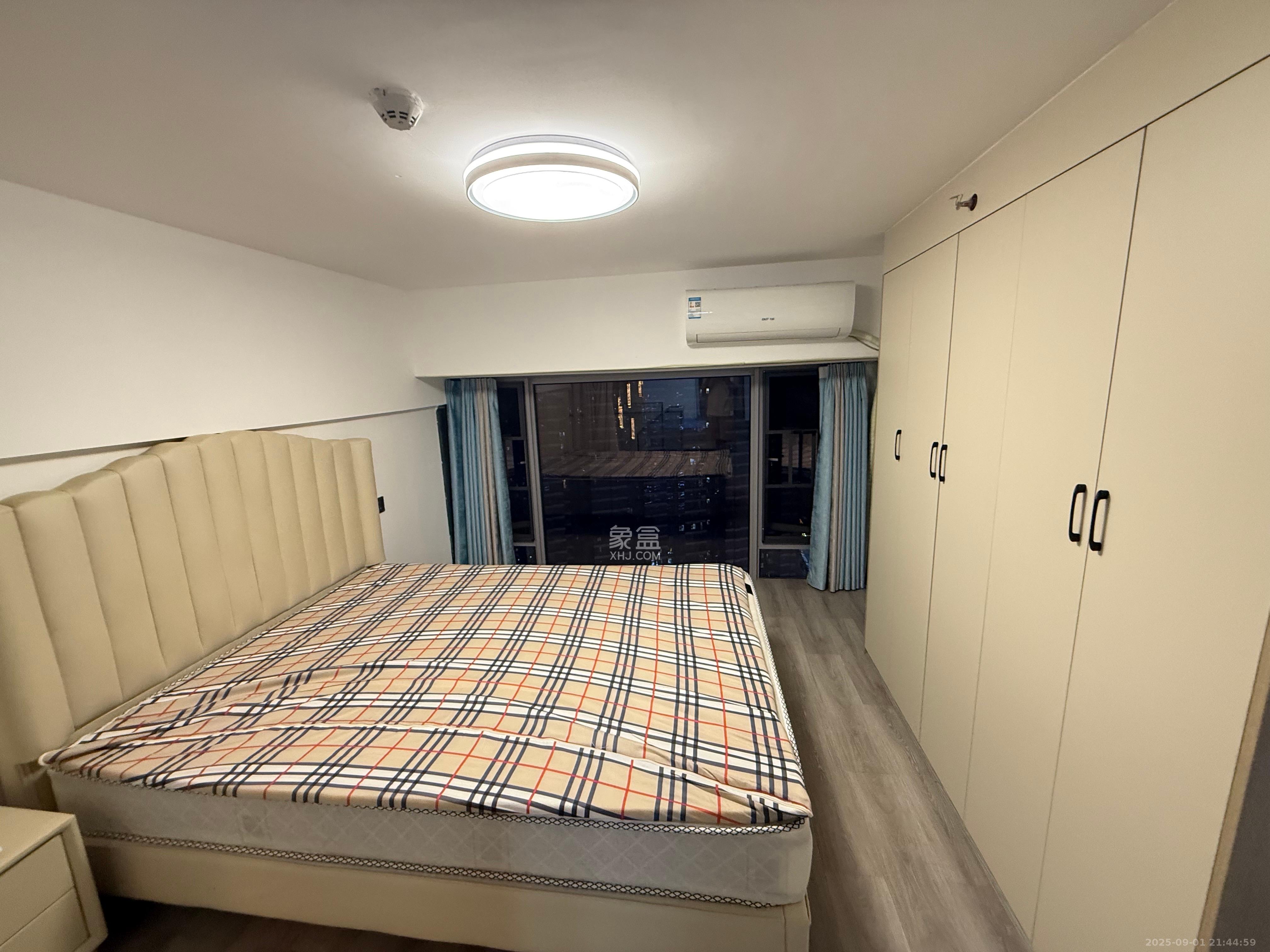 保利天禧EF区  2室2厅1卫    2600.0元/月 保利天禧EF区  2室2厅1卫    2600.0元/月室内图