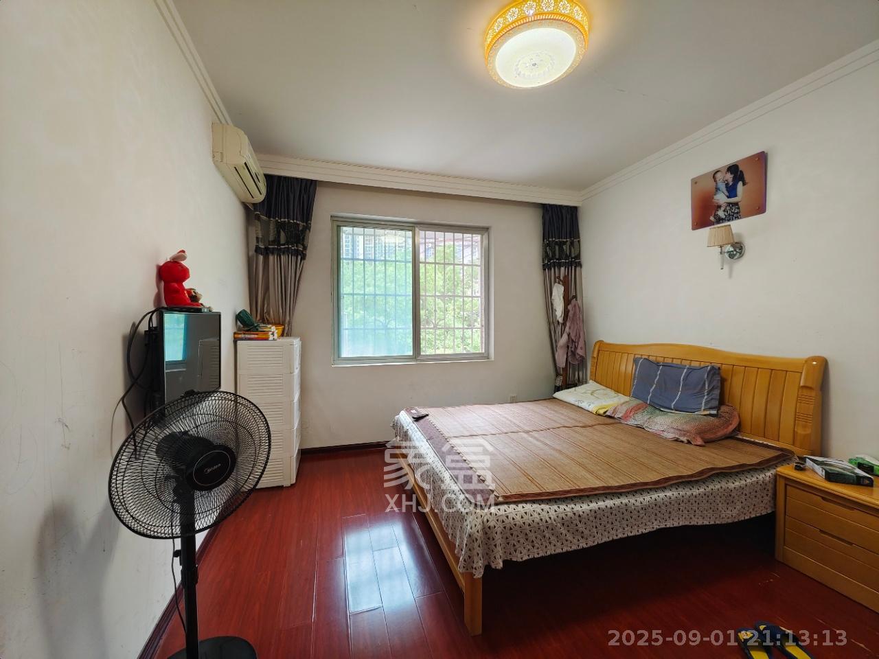 香海西岸  3室2厅1卫    3000.0元/月 香海西岸  3室2厅1卫    3000.0元/月室内图