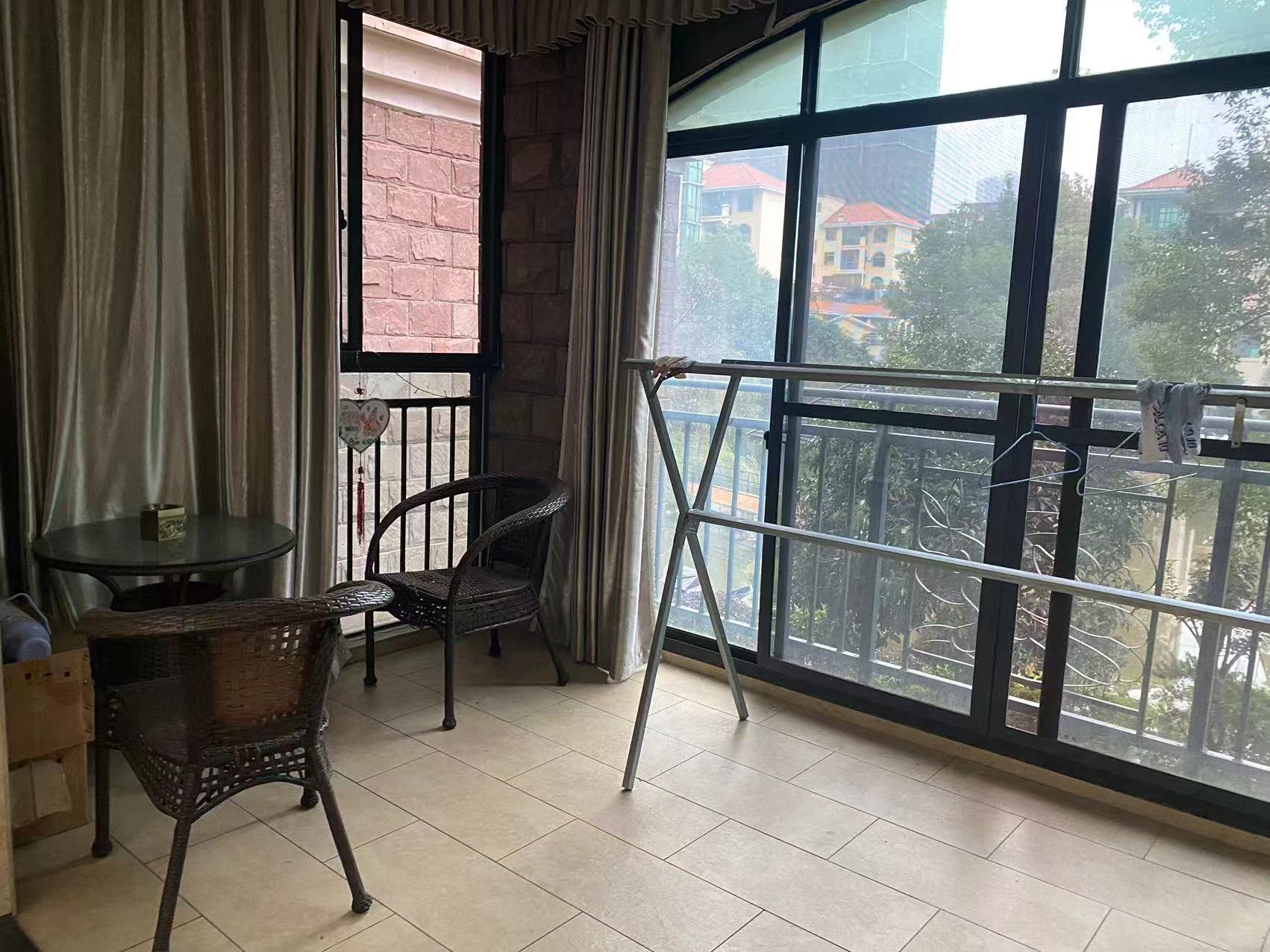 水映豪廷(一,二,三期) 5室2厅2卫 3000.0元/月 水映豪廷(一,二,三期) 5室2厅2卫 3000.0元/月室内图