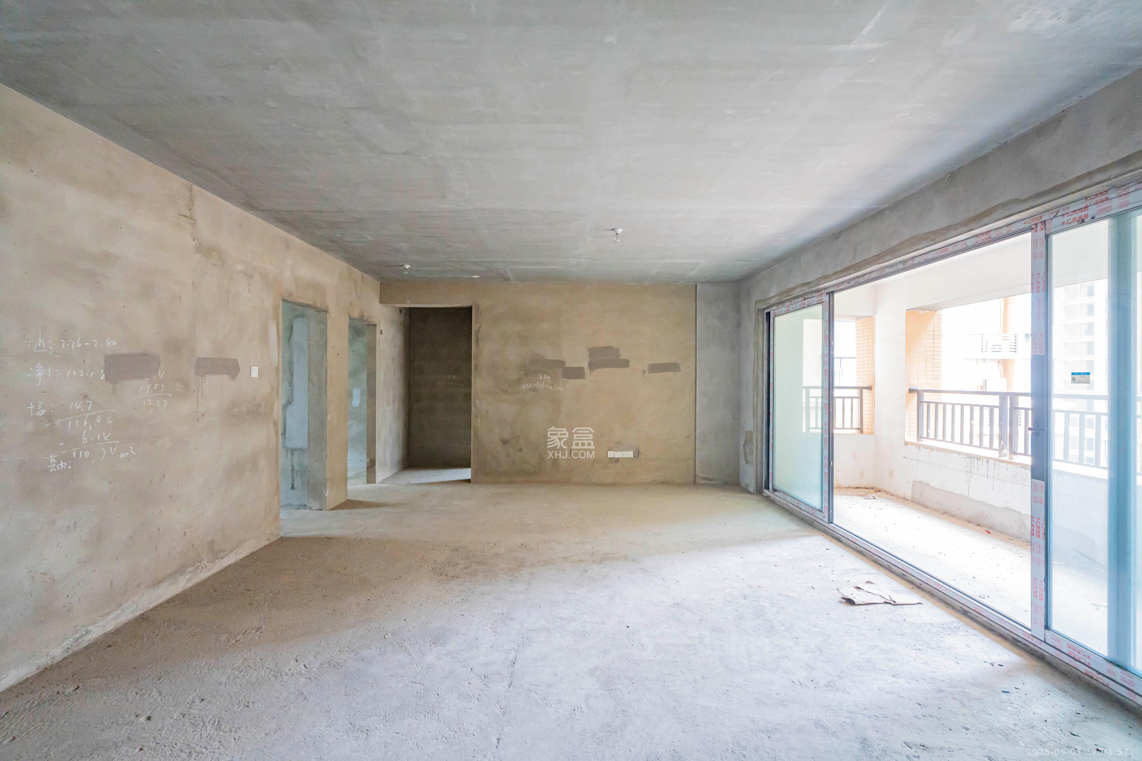 天健城  4室2厅2卫    200.0万 天健城  4室2厅2卫    200.0万