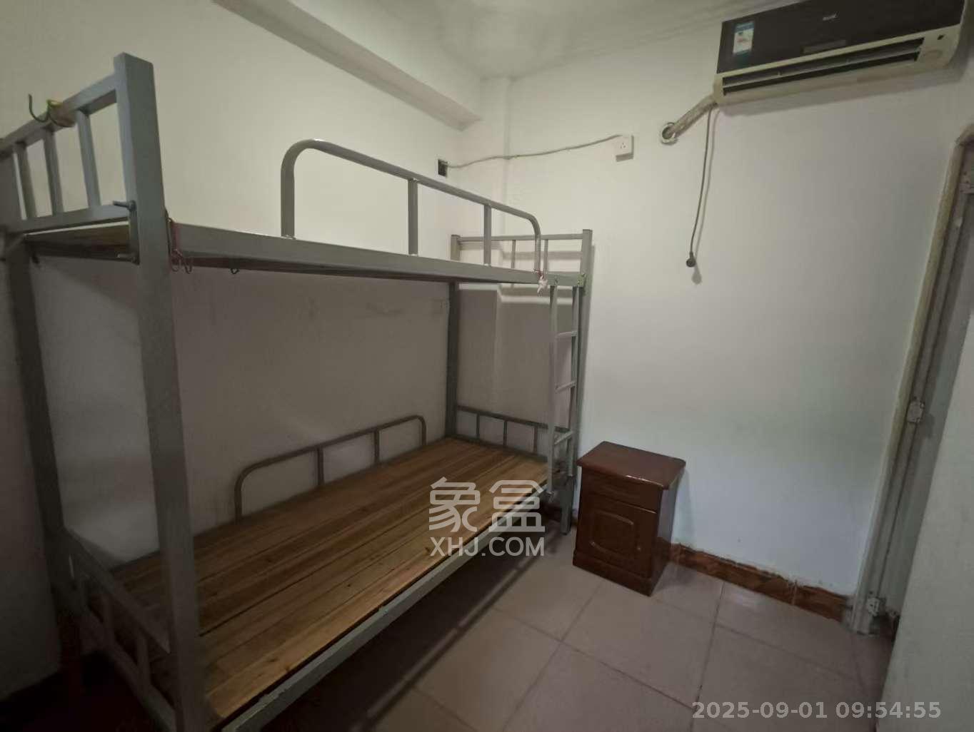 东塘工商局宿舍  5室2厅2卫    2200.0元/月室内图