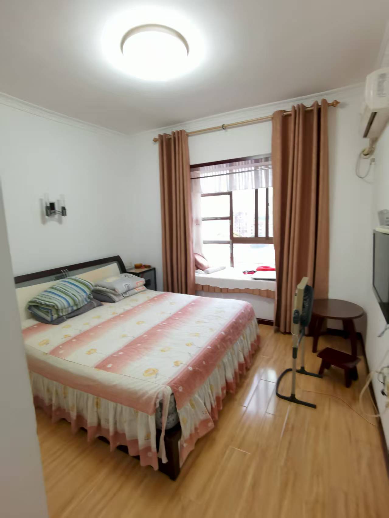 广电记者公寓  3室2厅2卫    66.28万 广电记者公寓  3室2厅2卫    66.28万室内图