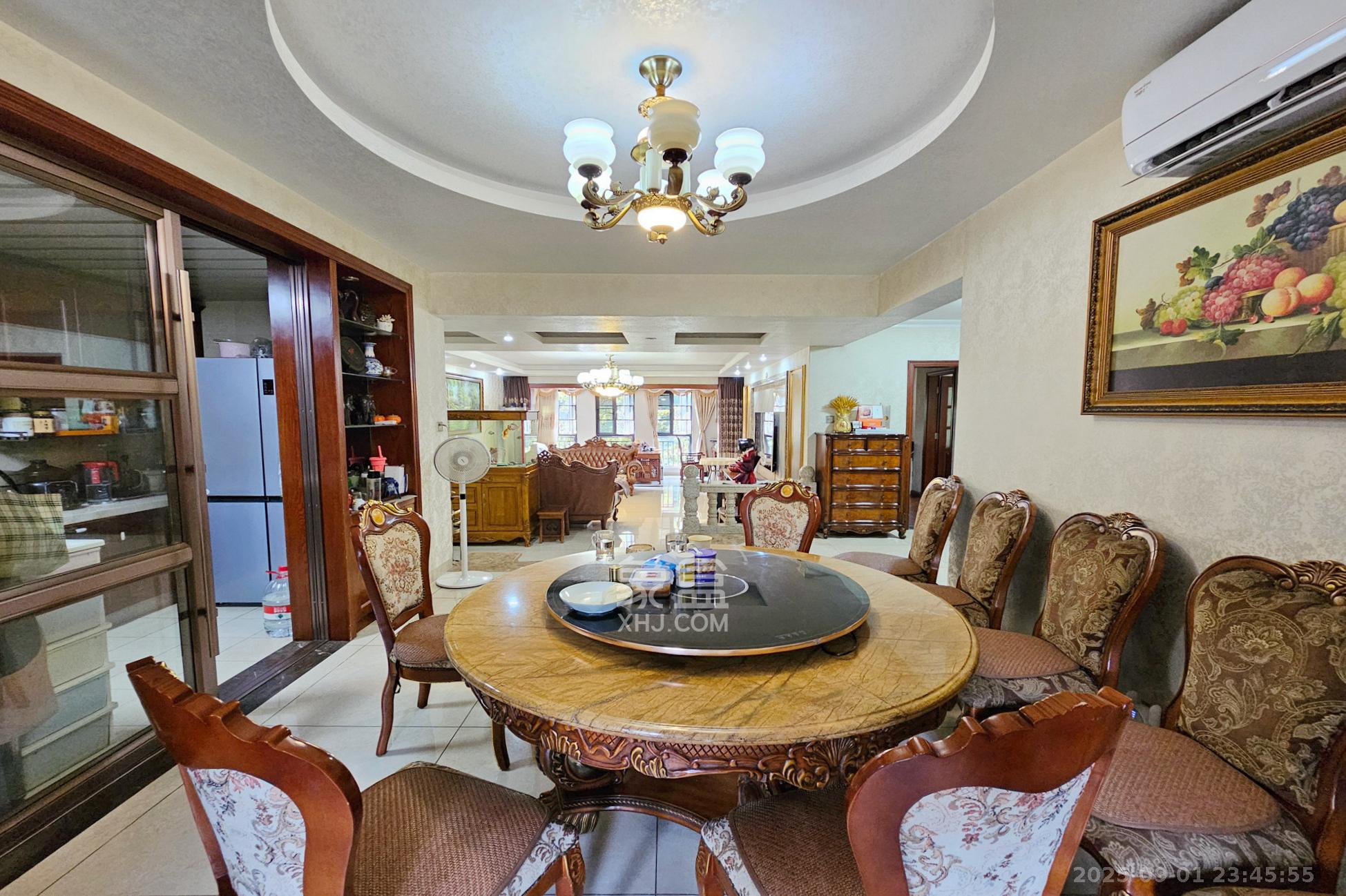 中隆国际御玺 4室2厅2卫 235.5万 中隆国际御玺 4室2厅2卫 235.5万其他