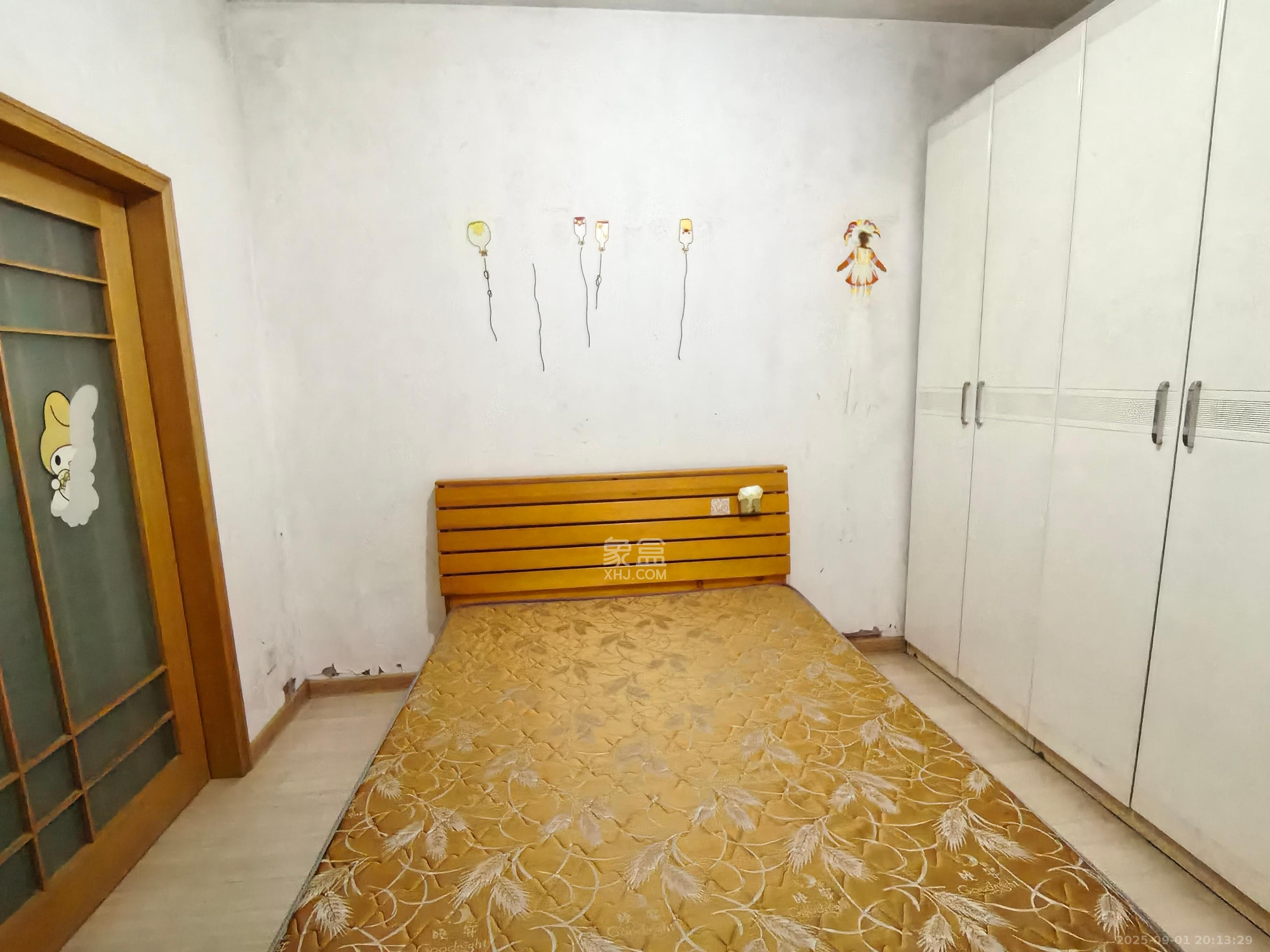 鼓风机械厂宿舍  2室2厅1卫    1200.0元/月室内图