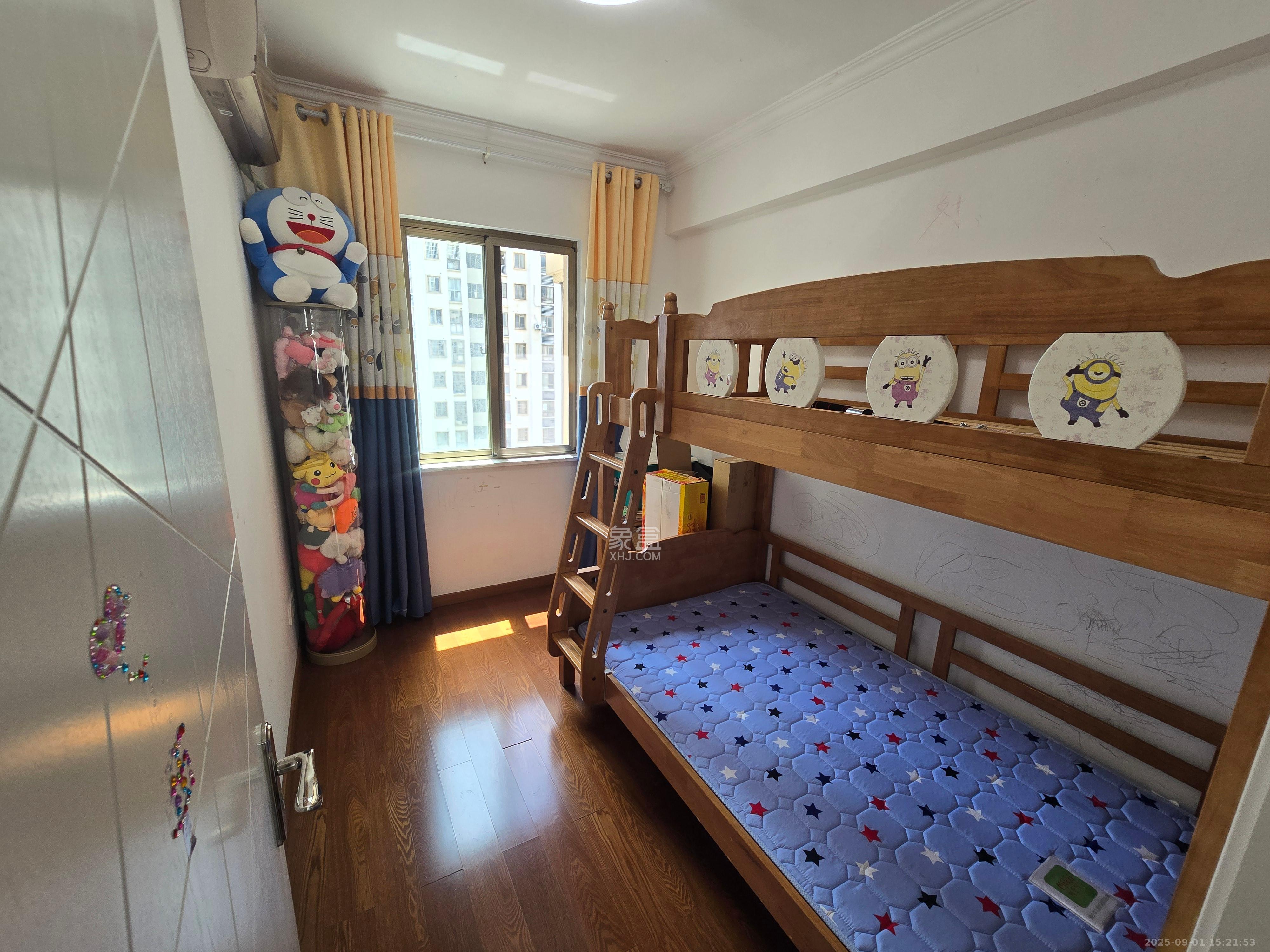 碧桂园威尼斯城  4室2厅1卫    2600.0元/月 碧桂园威尼斯城  4室2厅1卫    2600.0元/月室内图