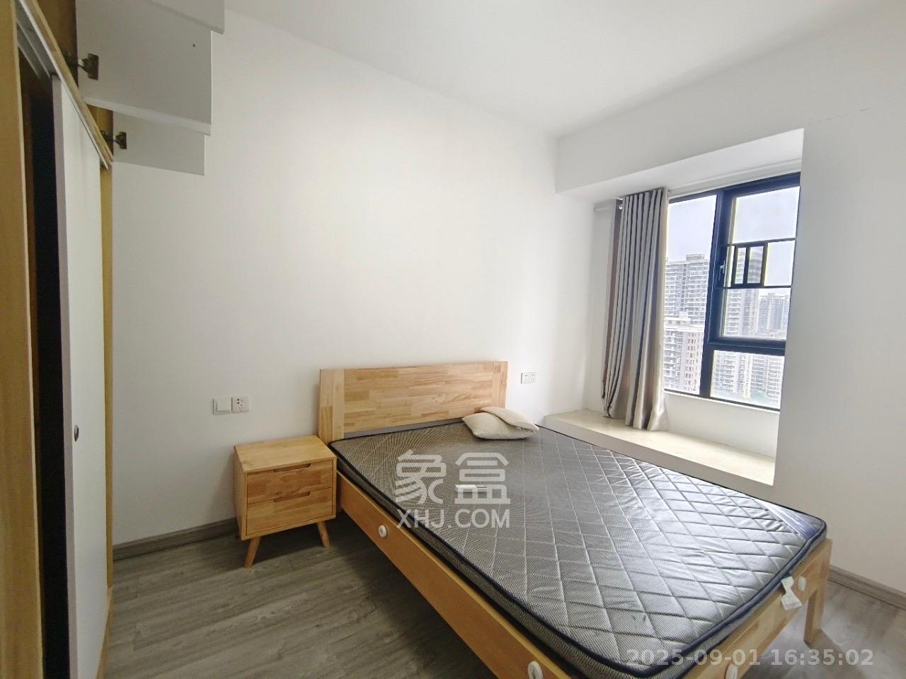 建发中央悦府  4室2厅2卫    4000.0元/月室内图