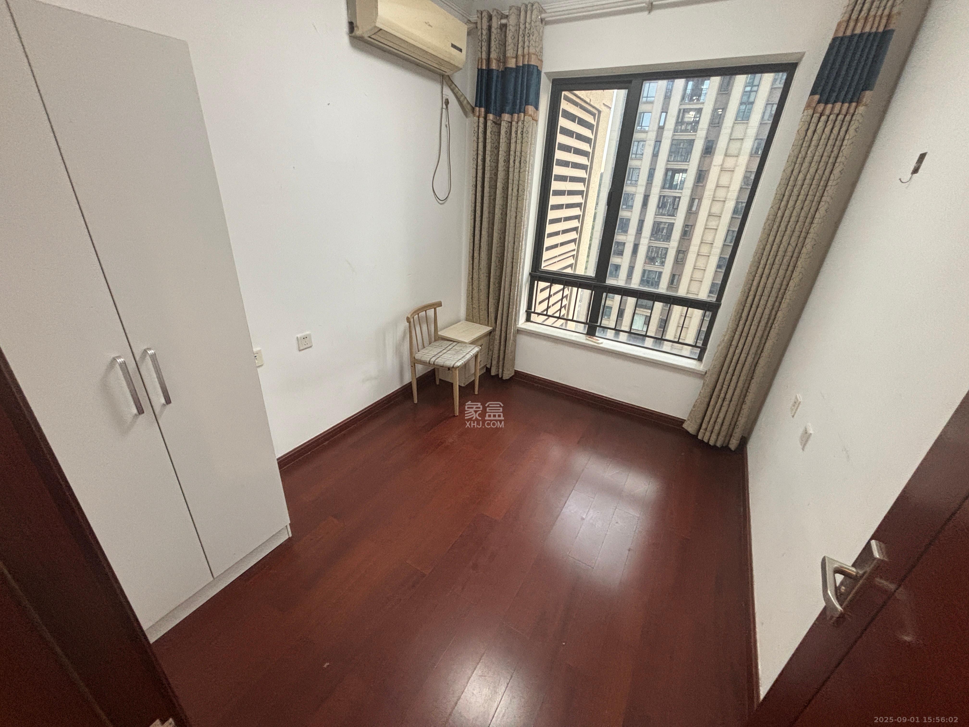 中海梅溪湖壹号 3室2厅1卫 2800.0元/月 中海梅溪湖壹号 3室2厅1卫 2800.0元/月室内图