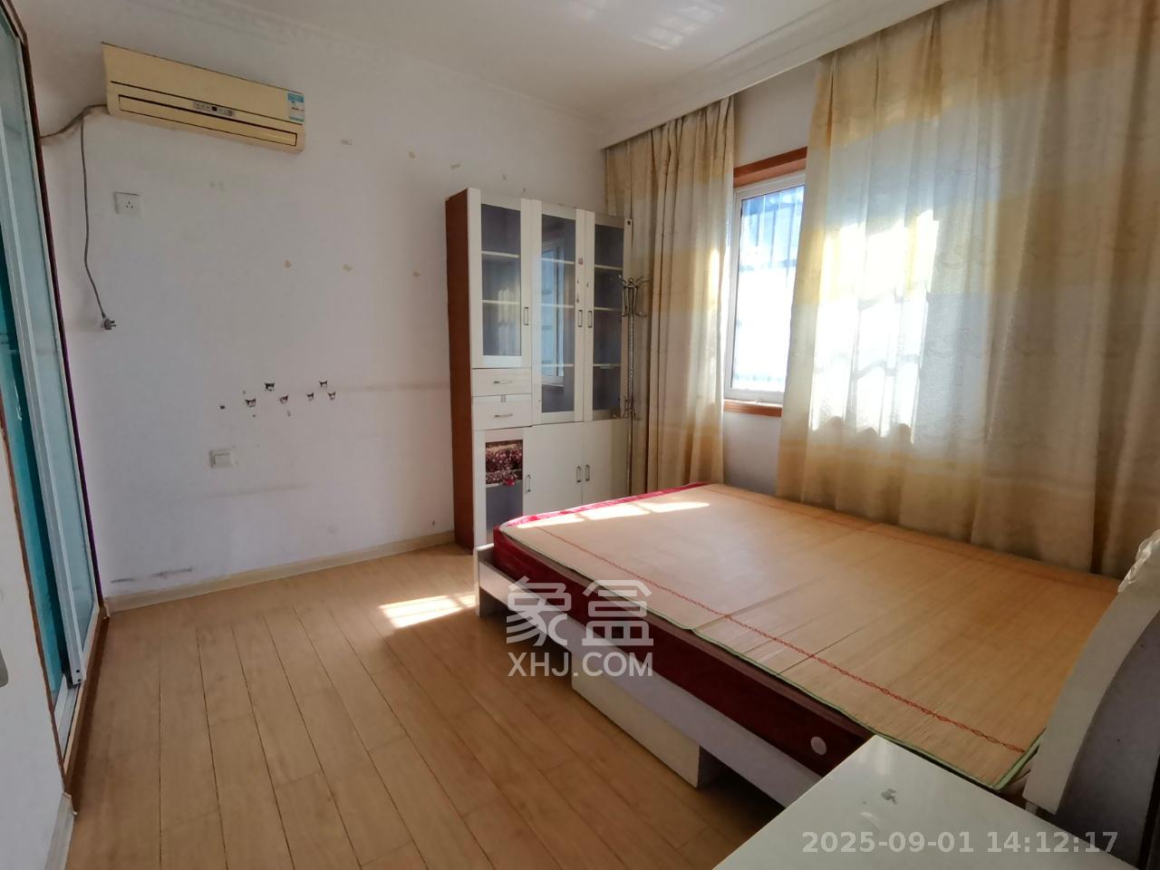 佳美星城  3室2厅1卫    1680.0元/月 佳美星城  3室2厅1卫    1680.0元/月室内图