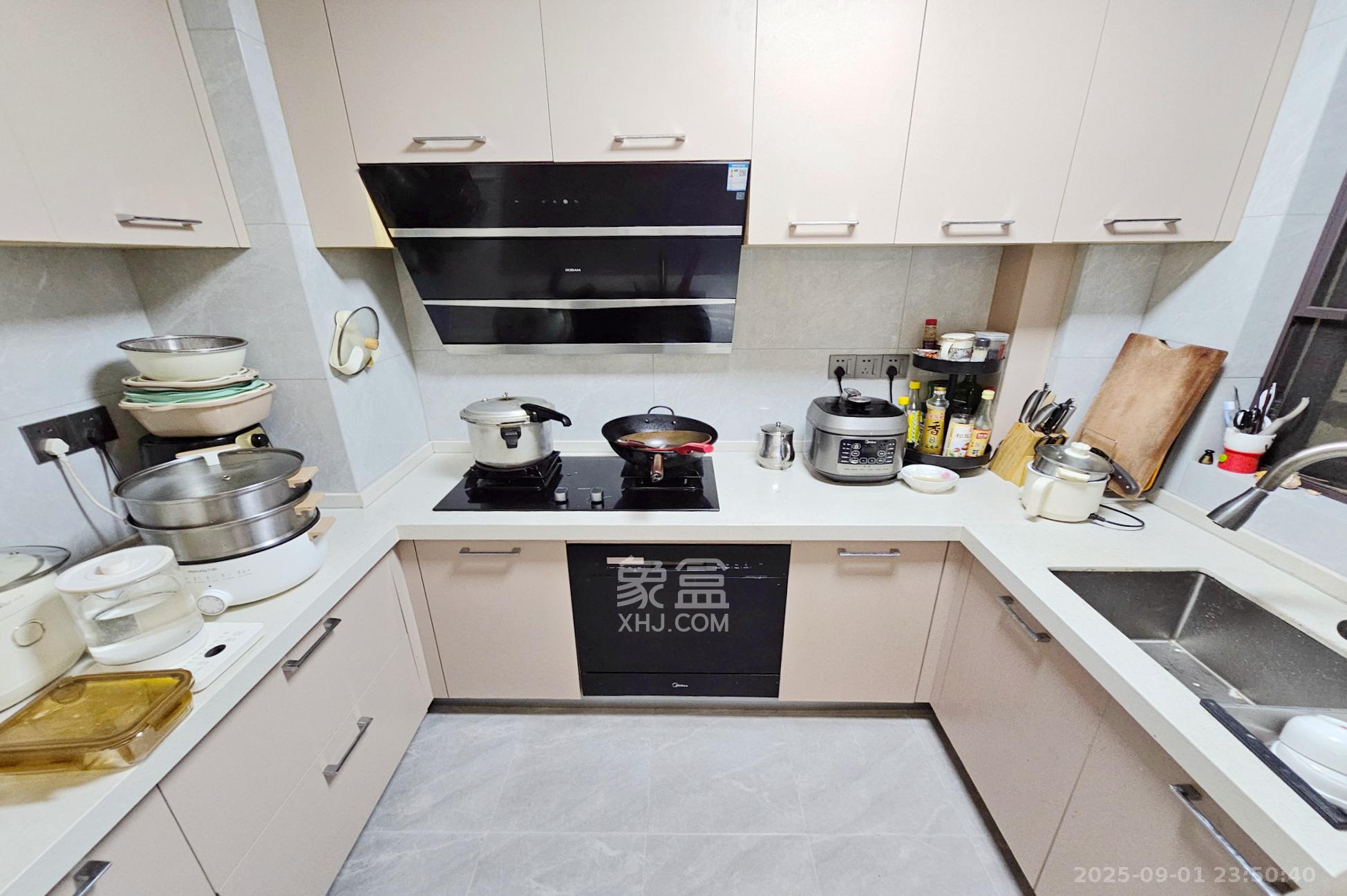 阳光城尚东湾蓝莓苑  3室2厅2卫    125.0万 阳光城尚东湾蓝莓苑  3室2厅2卫    125.0万其他