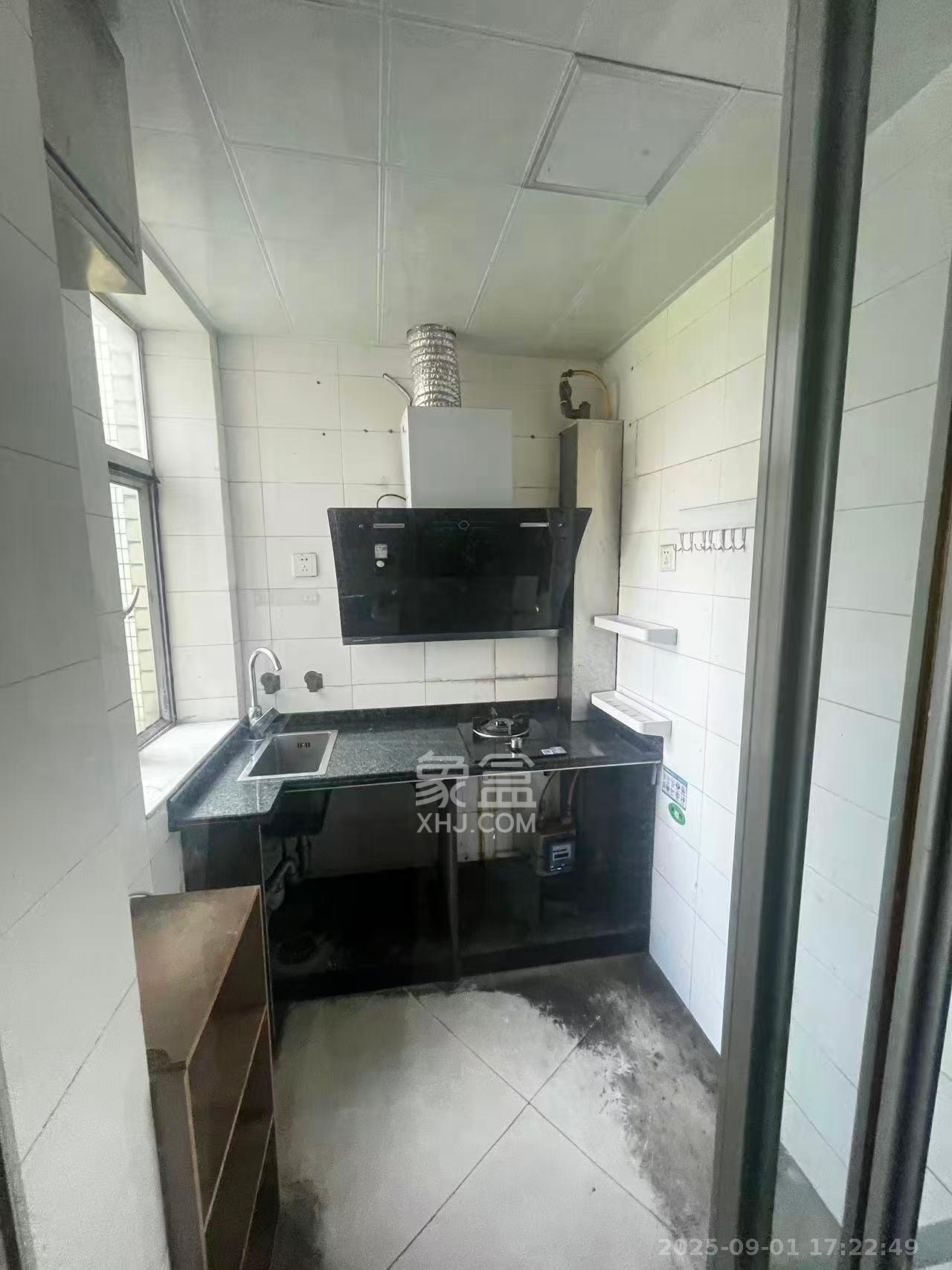 雍景园  2室1厅1卫    2200.0元/月室内图