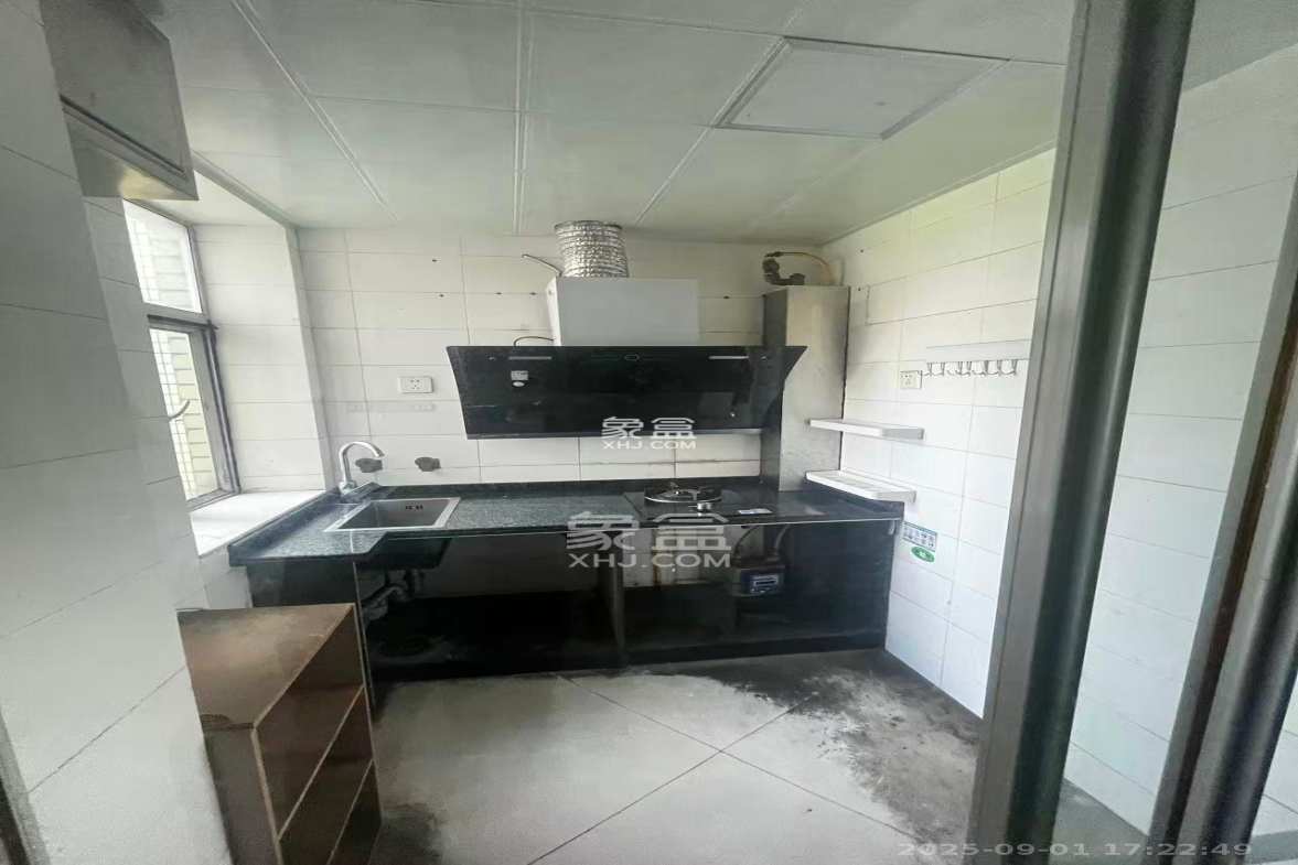 雍景园 2室1厅1卫 2200.0元/月 雍景园 2室1厅1卫 2200.0元/月室内图