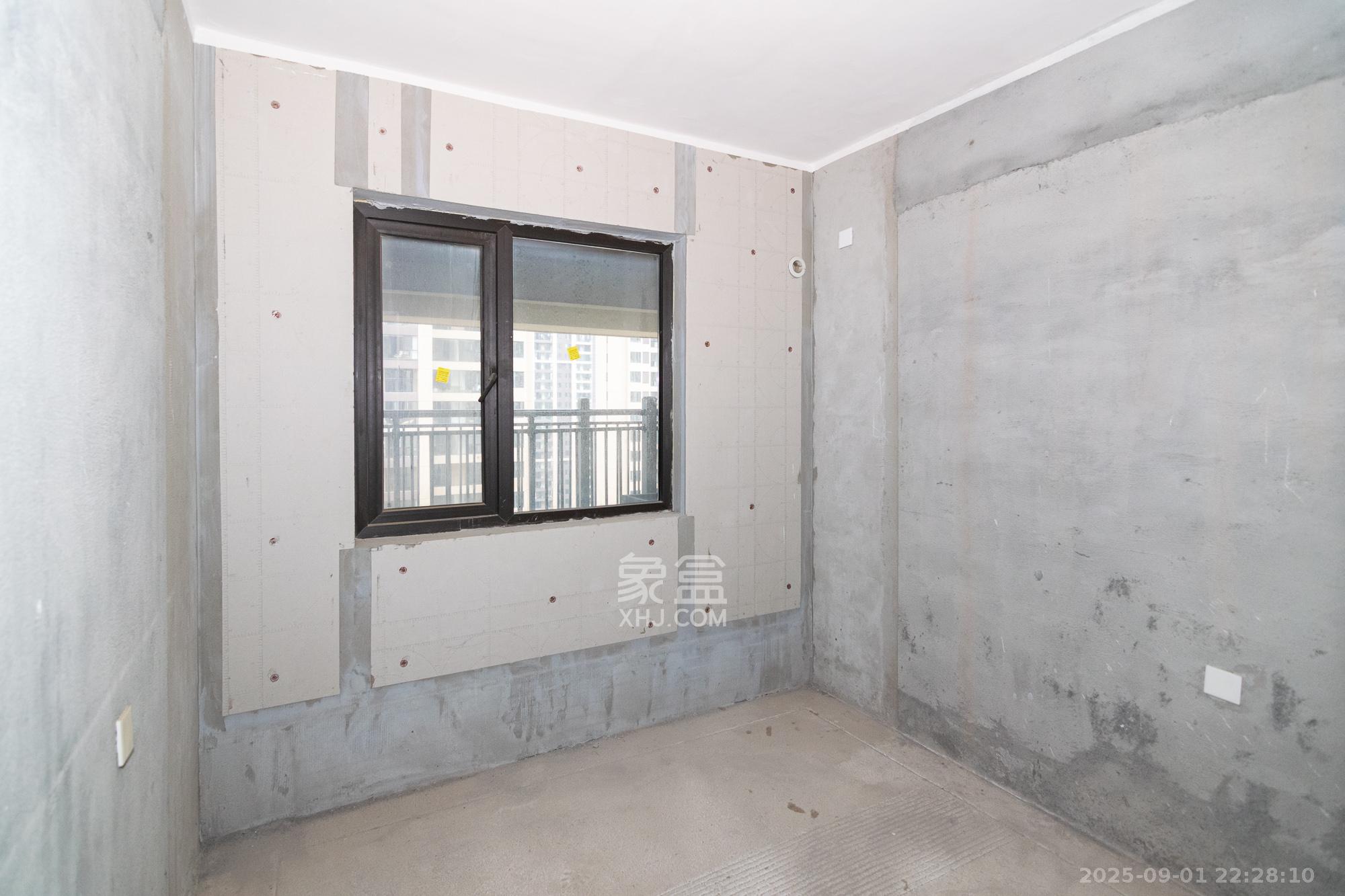 金辉优步学府 3室2厅2卫 58.0万 金辉优步学府 3室2厅2卫 58.0万卧室