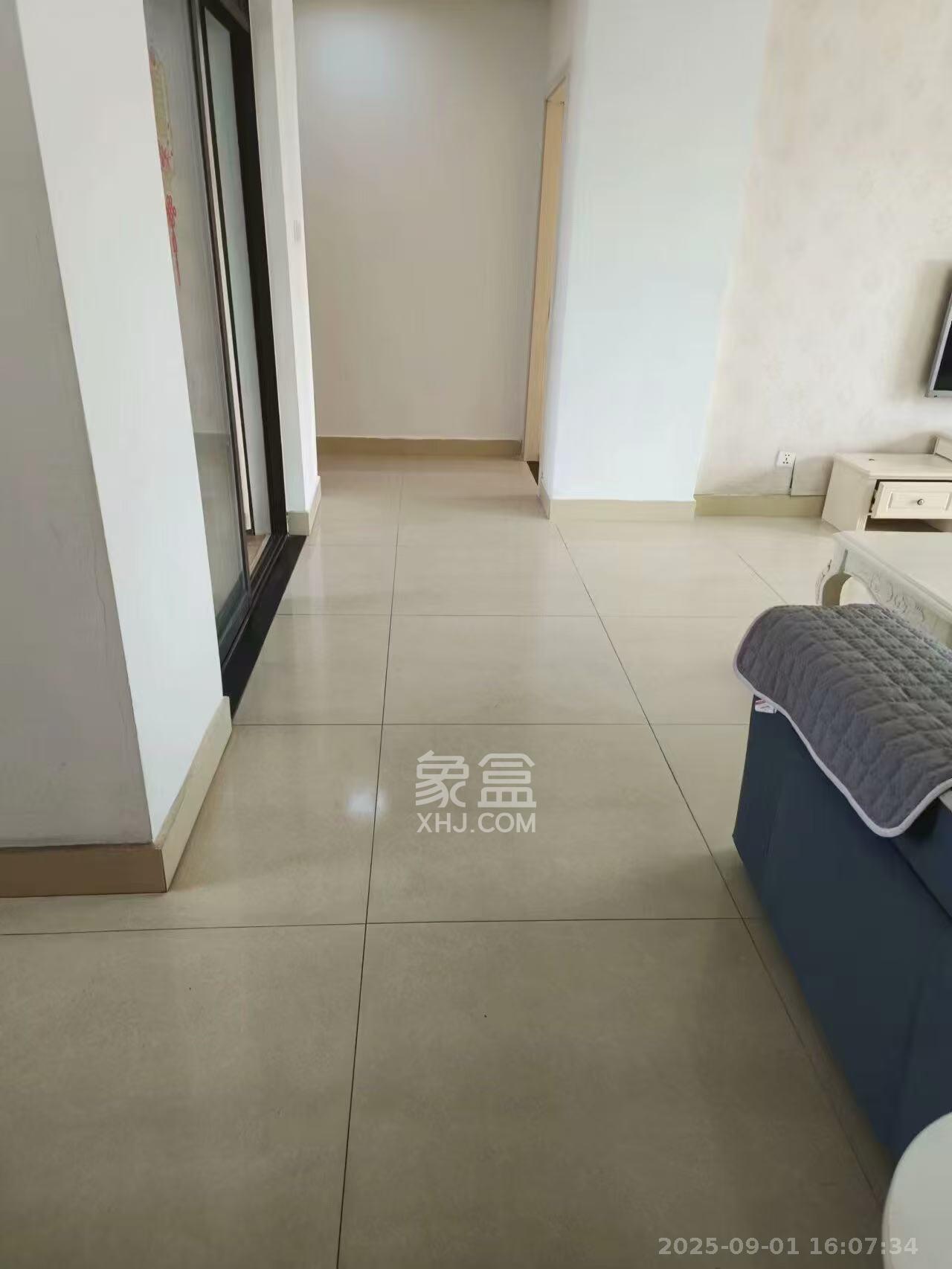 优山美地 3室2厅2卫 2600.0元/月 优山美地 3室2厅2卫 2600.0元/月室内图