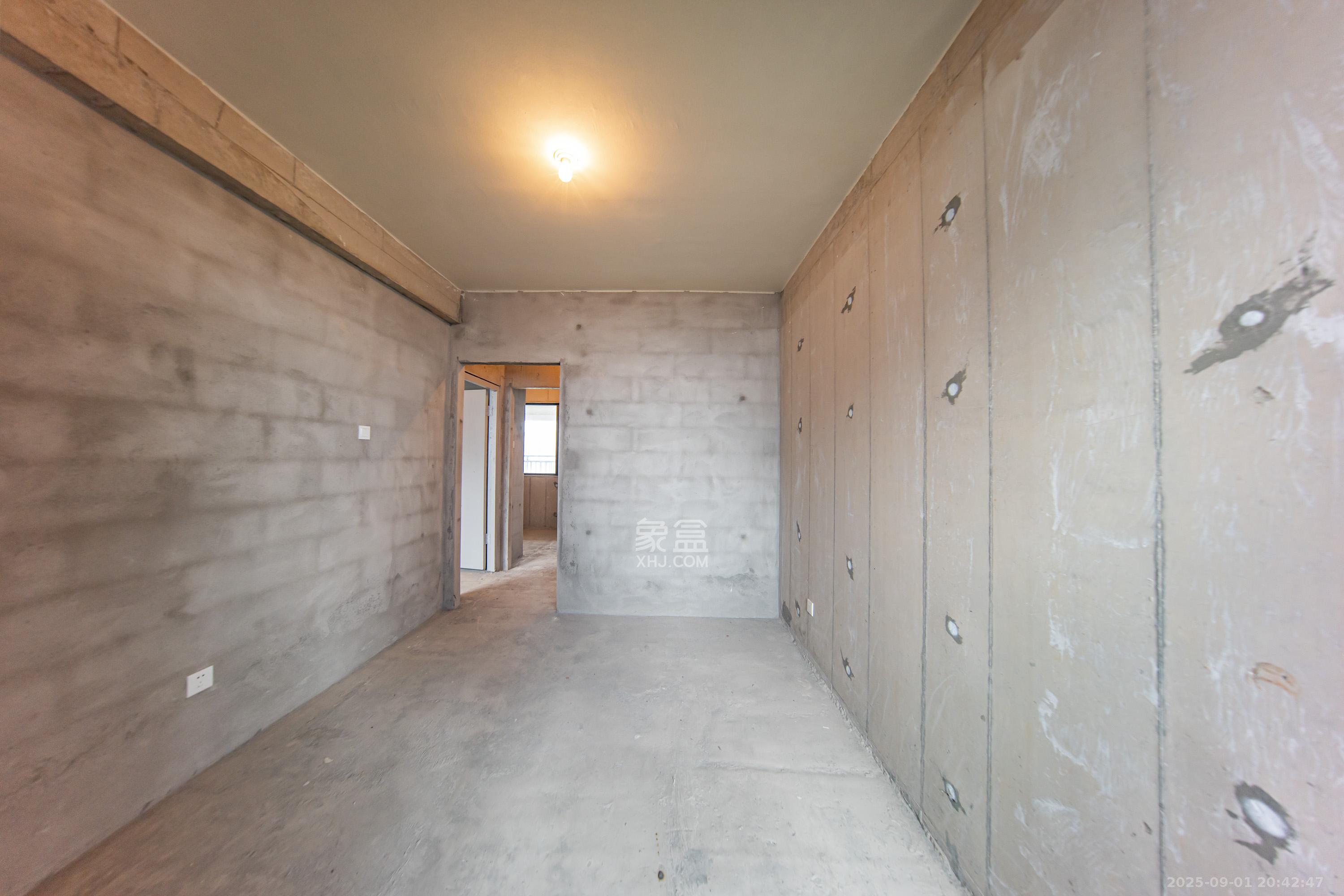 恒大誉府(融誉商业中心) 1室0厅0卫 2000.0元/月 恒大誉府(融誉商业中心) 1室0厅0卫 2000.0元/月室内图