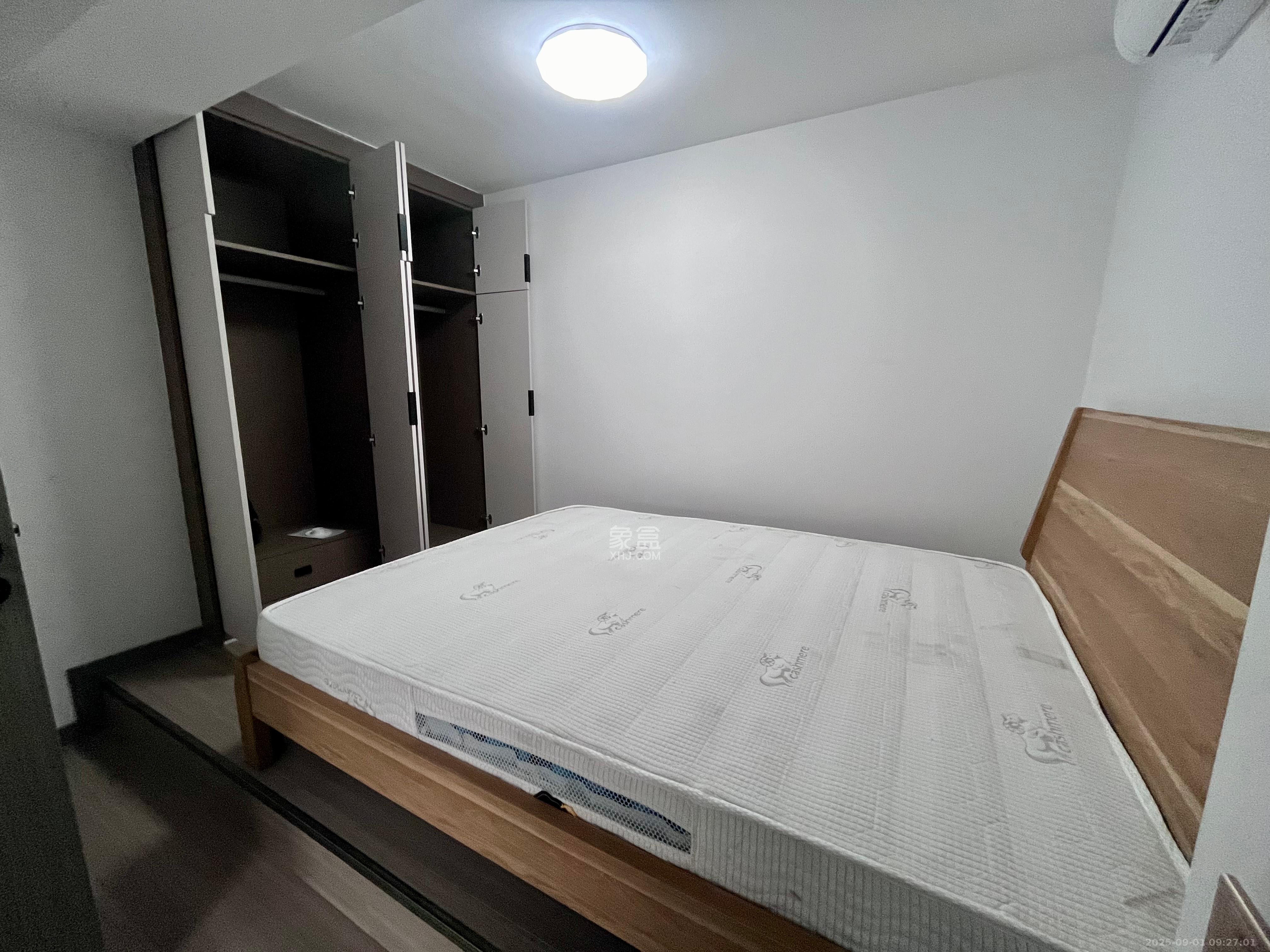 君悦新天地  2室1厅1卫   2300.00元/月室内图