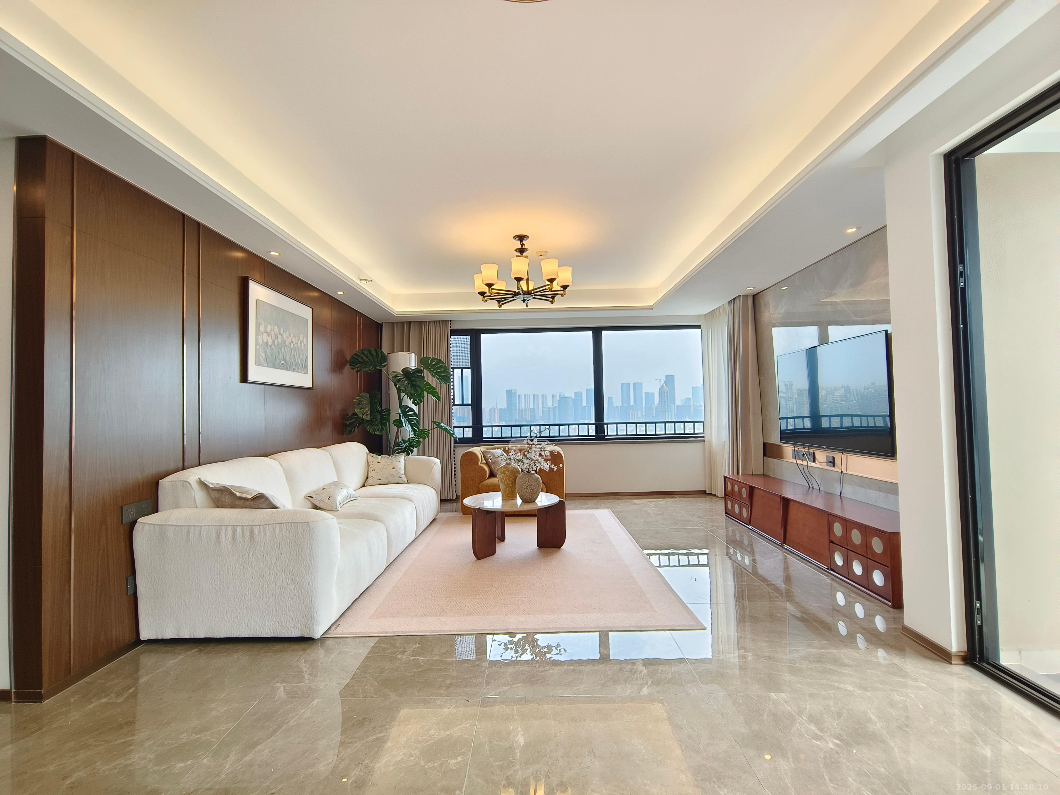 万科里金域国际  4室2厅2卫    12800.0元/月 万科里金域国际  4室2厅2卫    12800.0元/月