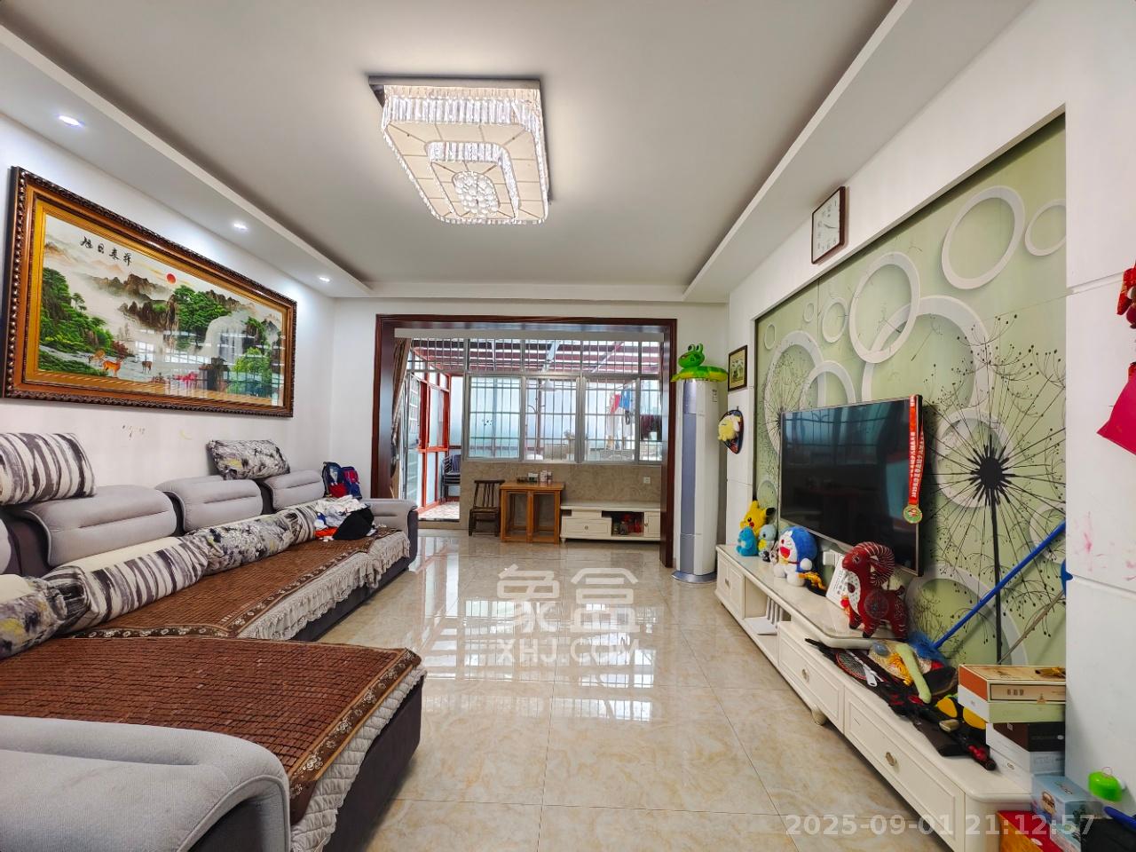 香海西岸  3室2厅1卫    3000.0元/月 香海西岸  3室2厅1卫    3000.0元/月室内图