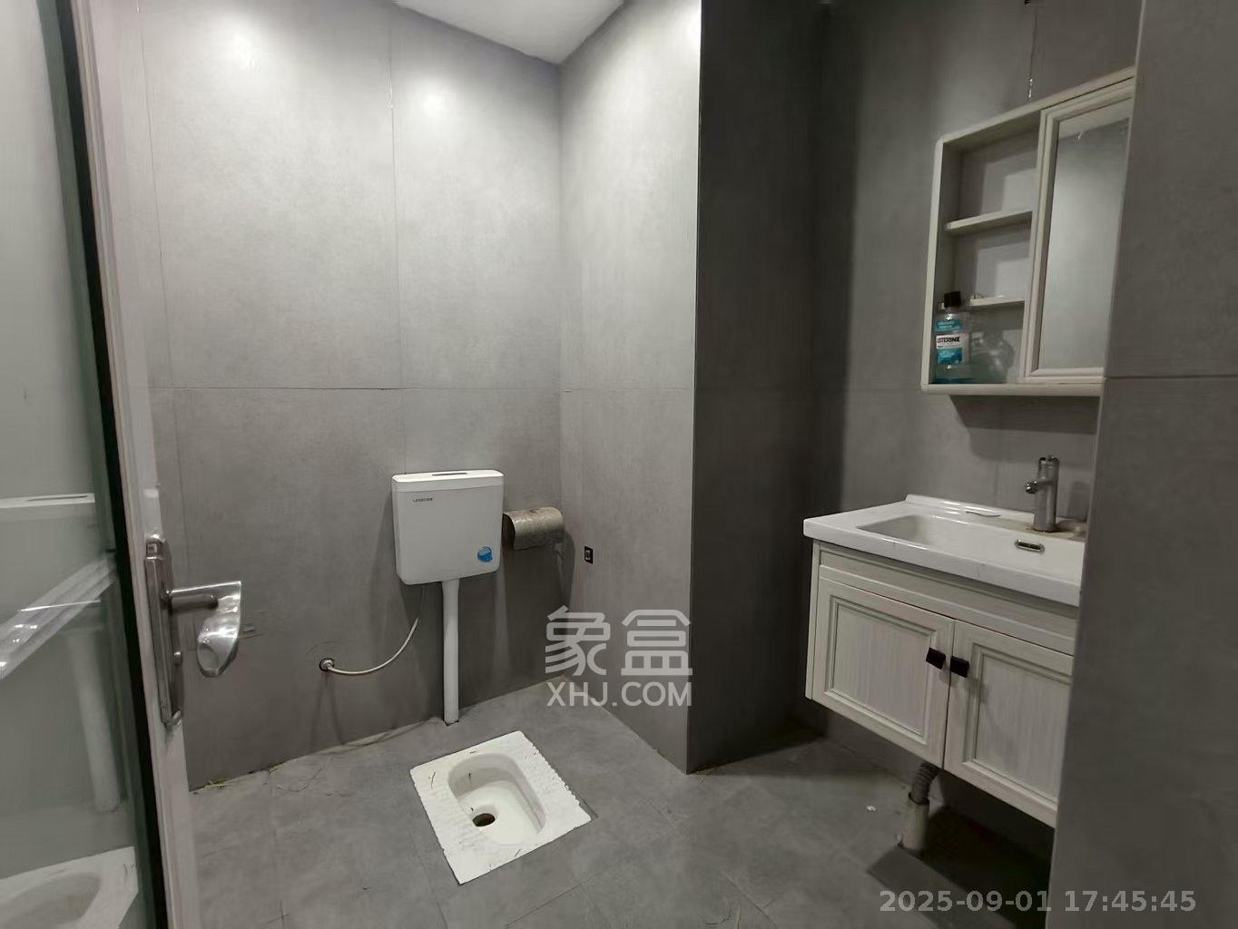 潇湘名城(新里程潇湘名城)  1室1厅1卫   1400.00元/月室内图
