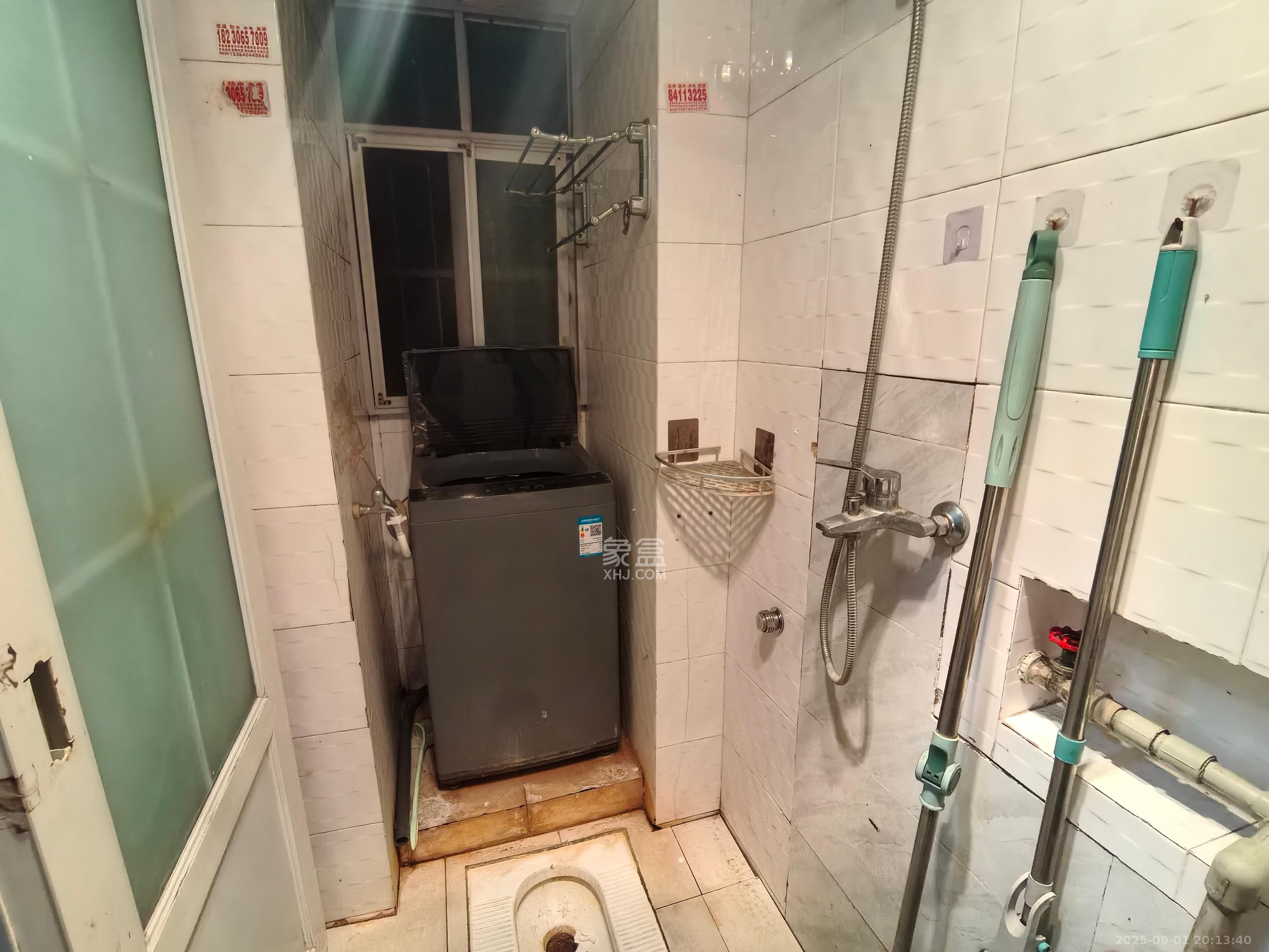 鼓风机械厂宿舍 2室2厅1卫 1200.0元/月 鼓风机械厂宿舍 2室2厅1卫 1200.0元/月室内图