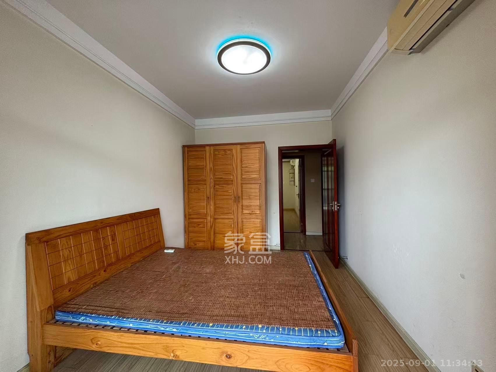 香樟雅郡  4室2厅2卫    3300.0元/月室内图