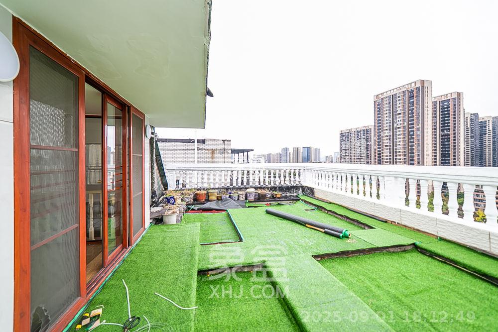 逸景苑 3室2厅2卫 2000.0元/月 逸景苑 3室2厅2卫 2000.0元/月室内图