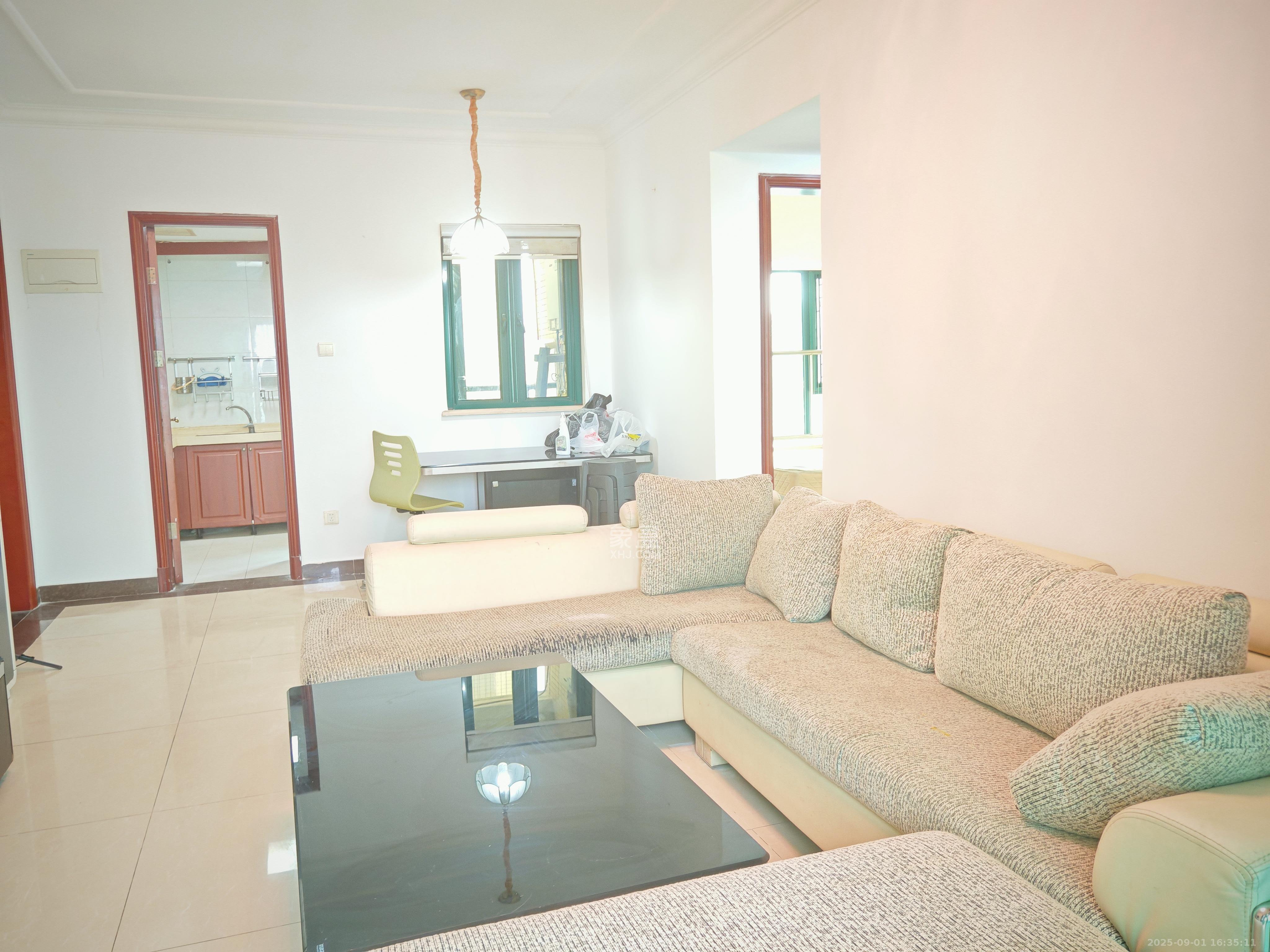 恒大华府  3室2厅1卫    2500.0元/月室内图