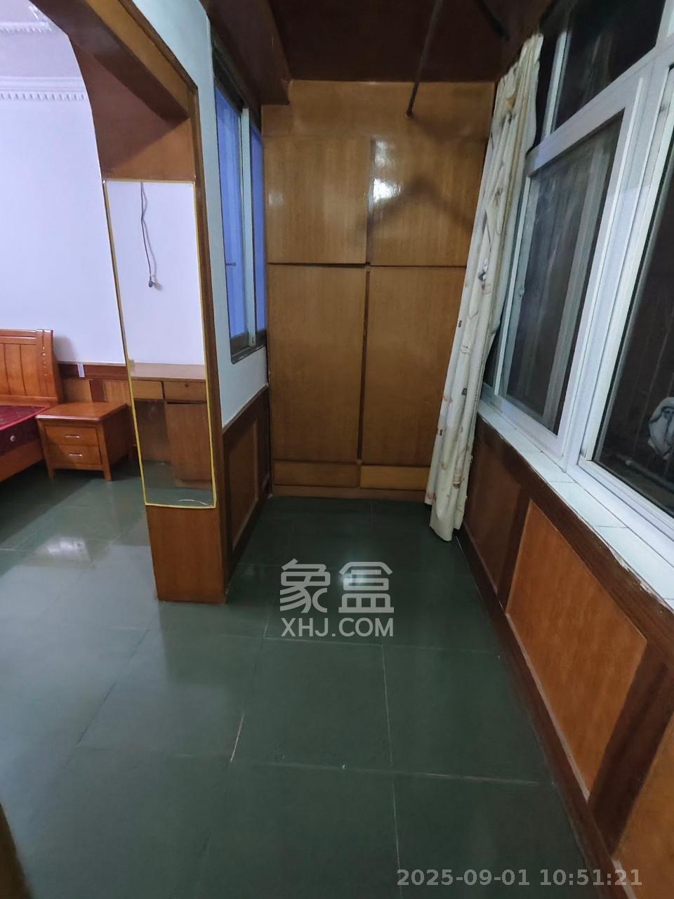 桔园小区1-8片 2室1厅1卫 1500.0元/月 桔园小区1-8片 2室1厅1卫 1500.0元/月室内图