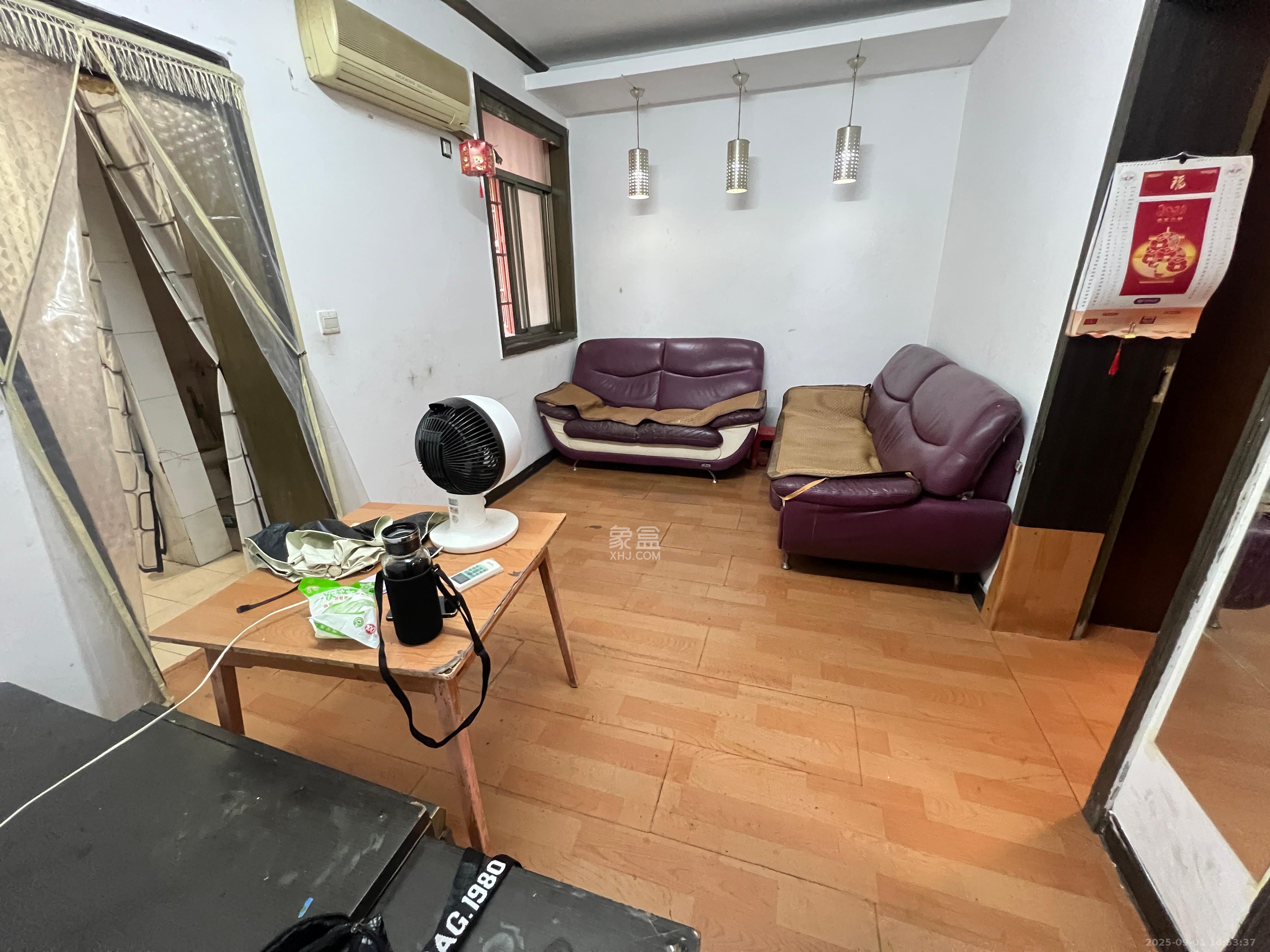 湖南省第六工程公司宿舍（扫把塘）  2室1厅1卫   1600.00元/月