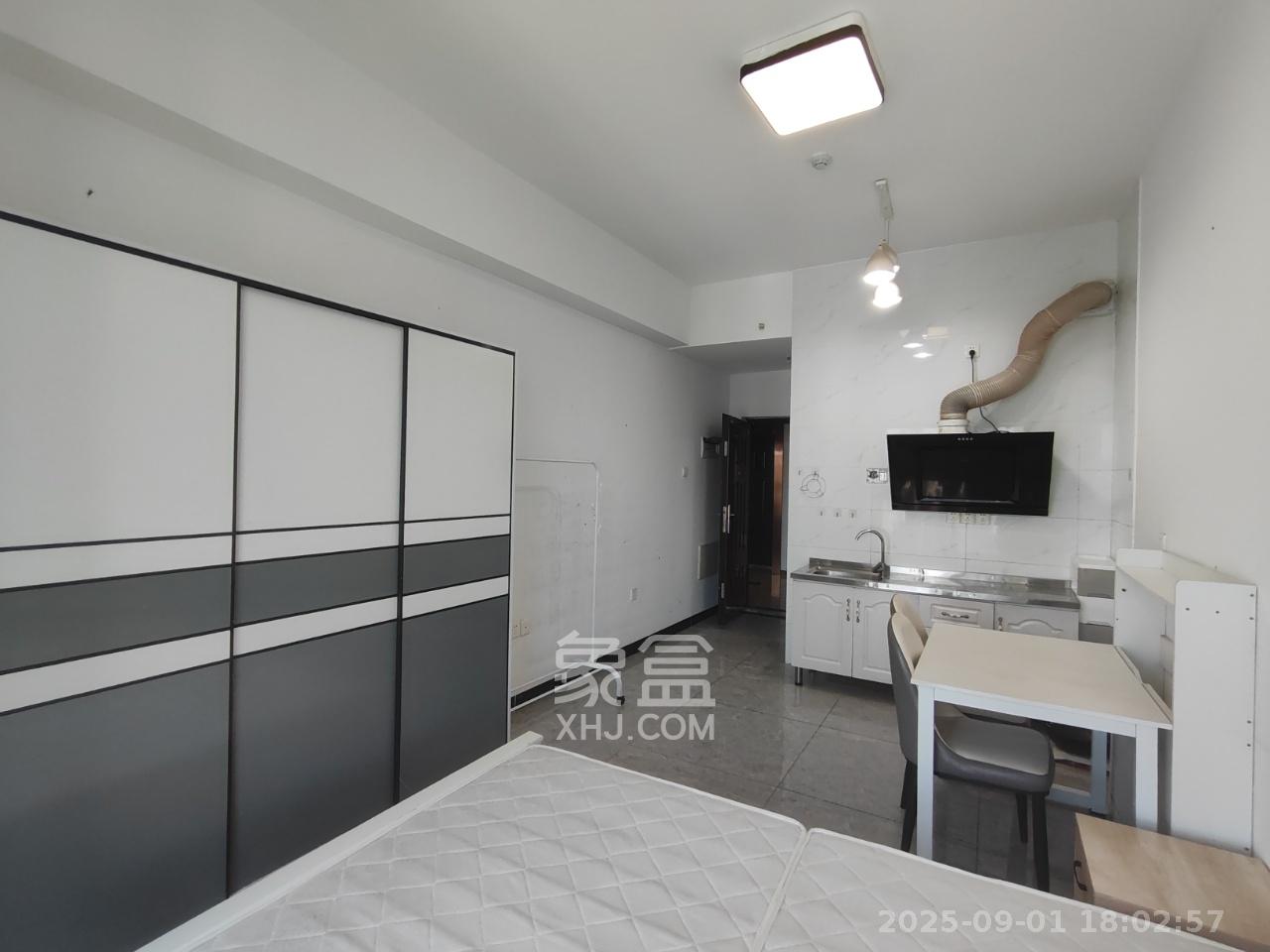 洋湖时代  1室0厅0卫    1300.0元/月 洋湖时代  1室0厅0卫    1300.0元/月室内图