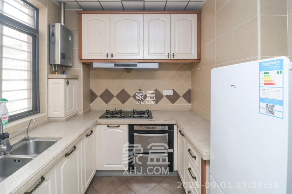 天骄福邸  2室2厅1卫    2650.0元/月 天骄福邸  2室2厅1卫    2650.0元/月室内图