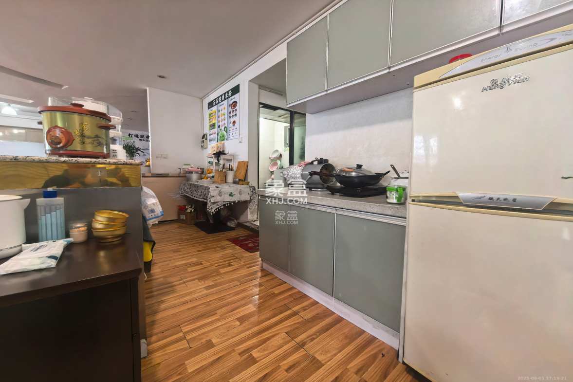 兴威名座 2室2厅1卫 3500.0元/月 兴威名座 2室2厅1卫 3500.0元/月室内图