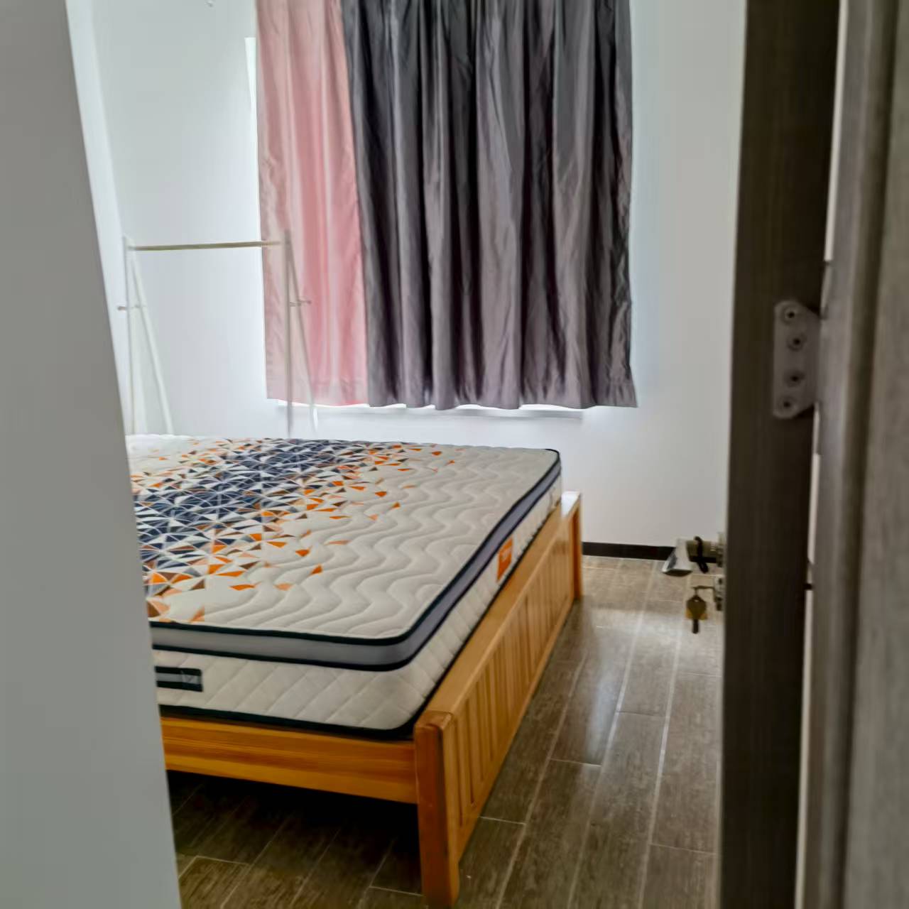 观澜湖观悦二期 3室2厅1卫 2200.0元/月 观澜湖观悦二期 3室2厅1卫 2200.0元/月室内图