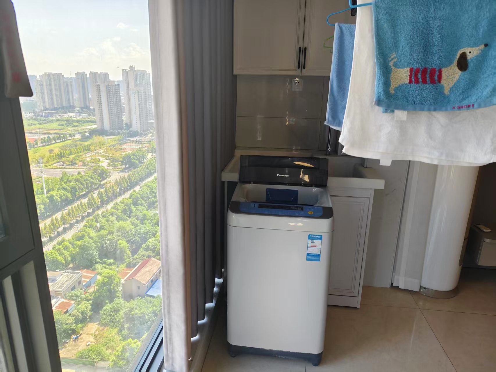 恒大名都  3室2厅1卫   1680.00元/月室内图