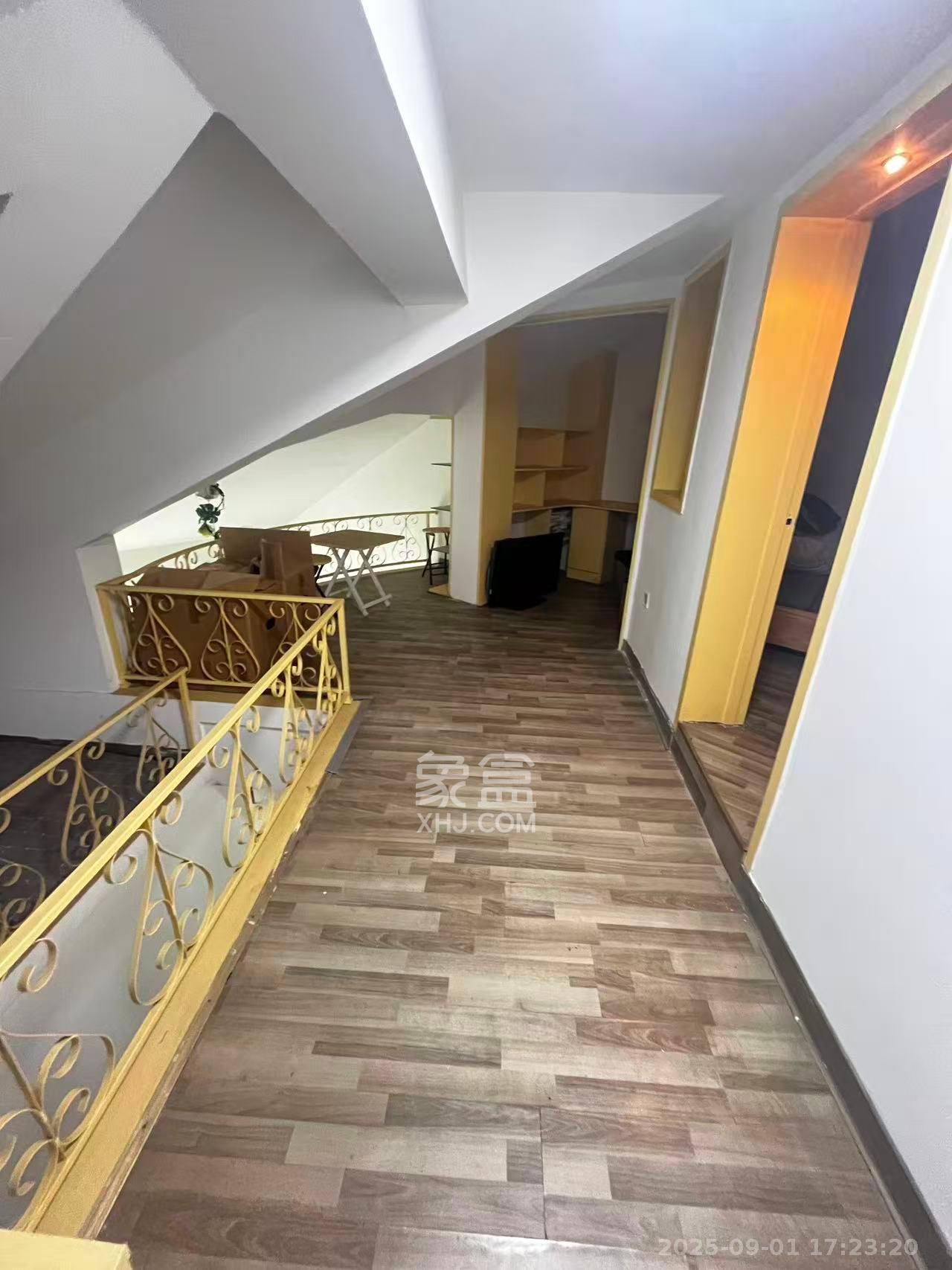 雍景园 2室1厅1卫 2200.0元/月 雍景园 2室1厅1卫 2200.0元/月室内图