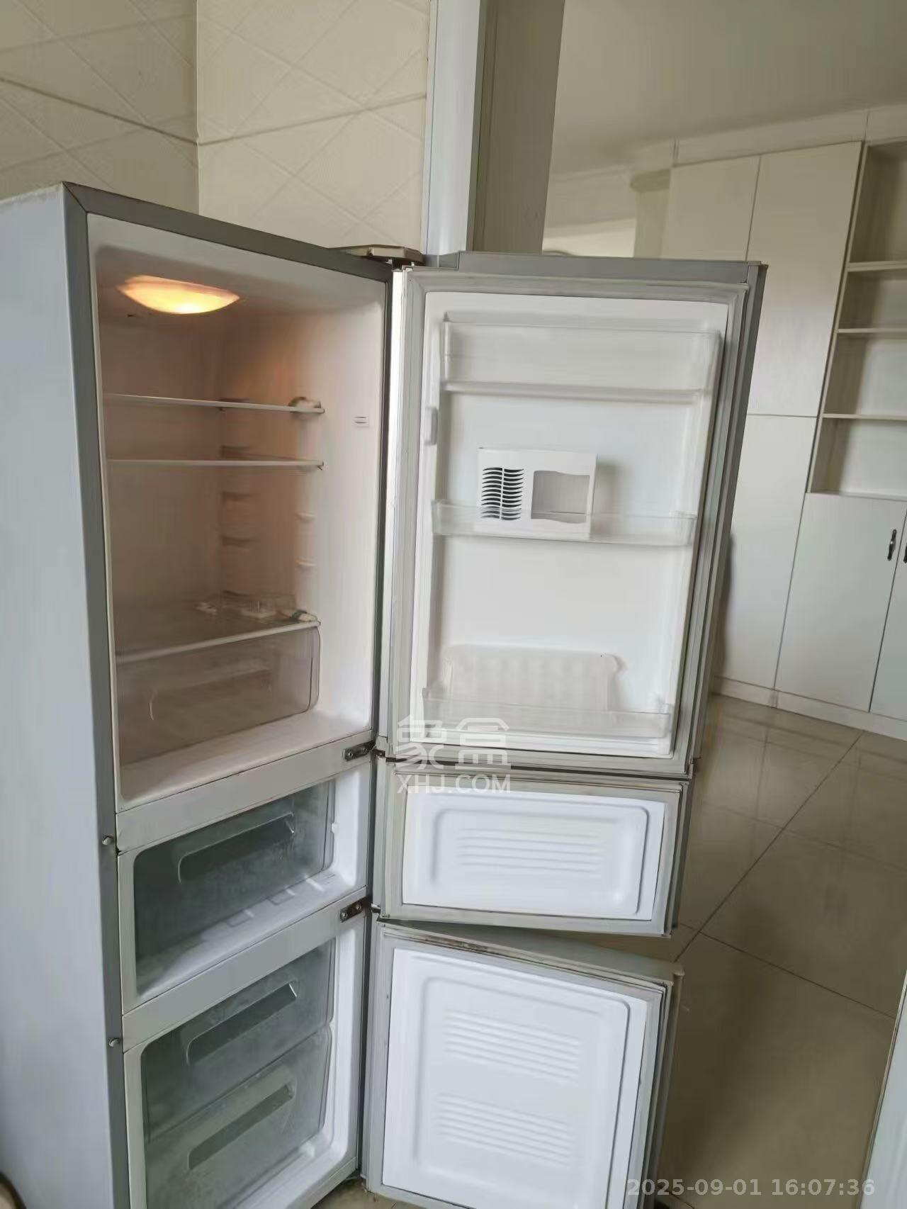 优山美地  3室2厅2卫    2600.0元/月室内图