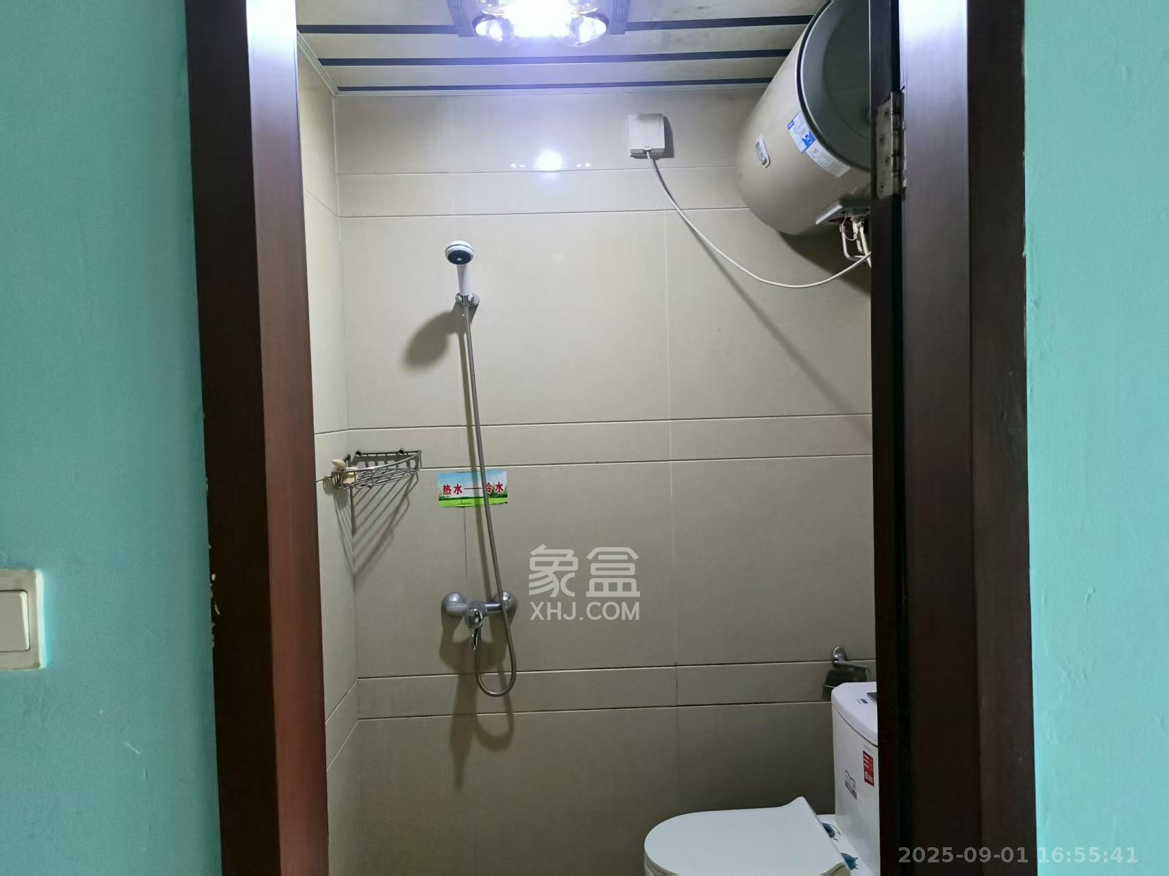 标志商务中心  1室1厅1卫    1100.0元/月室内图