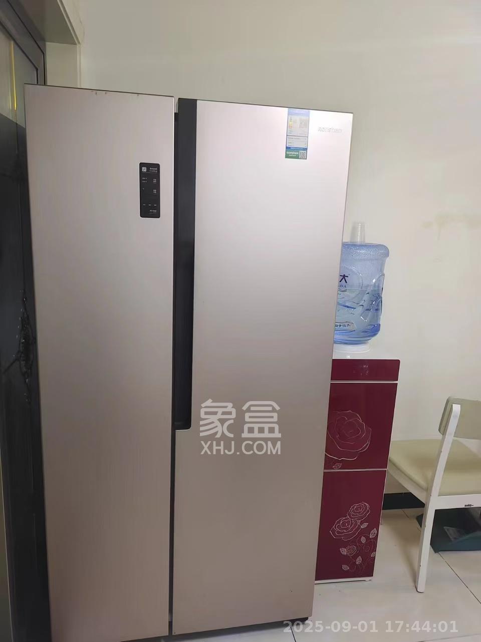 洋湖时代  3室2厅1卫    2300.0元/月 洋湖时代  3室2厅1卫    2300.0元/月