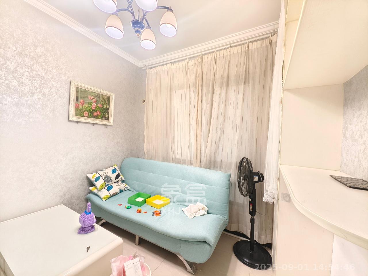 达美D6区  1室1厅1卫    1800.0元/月室内图