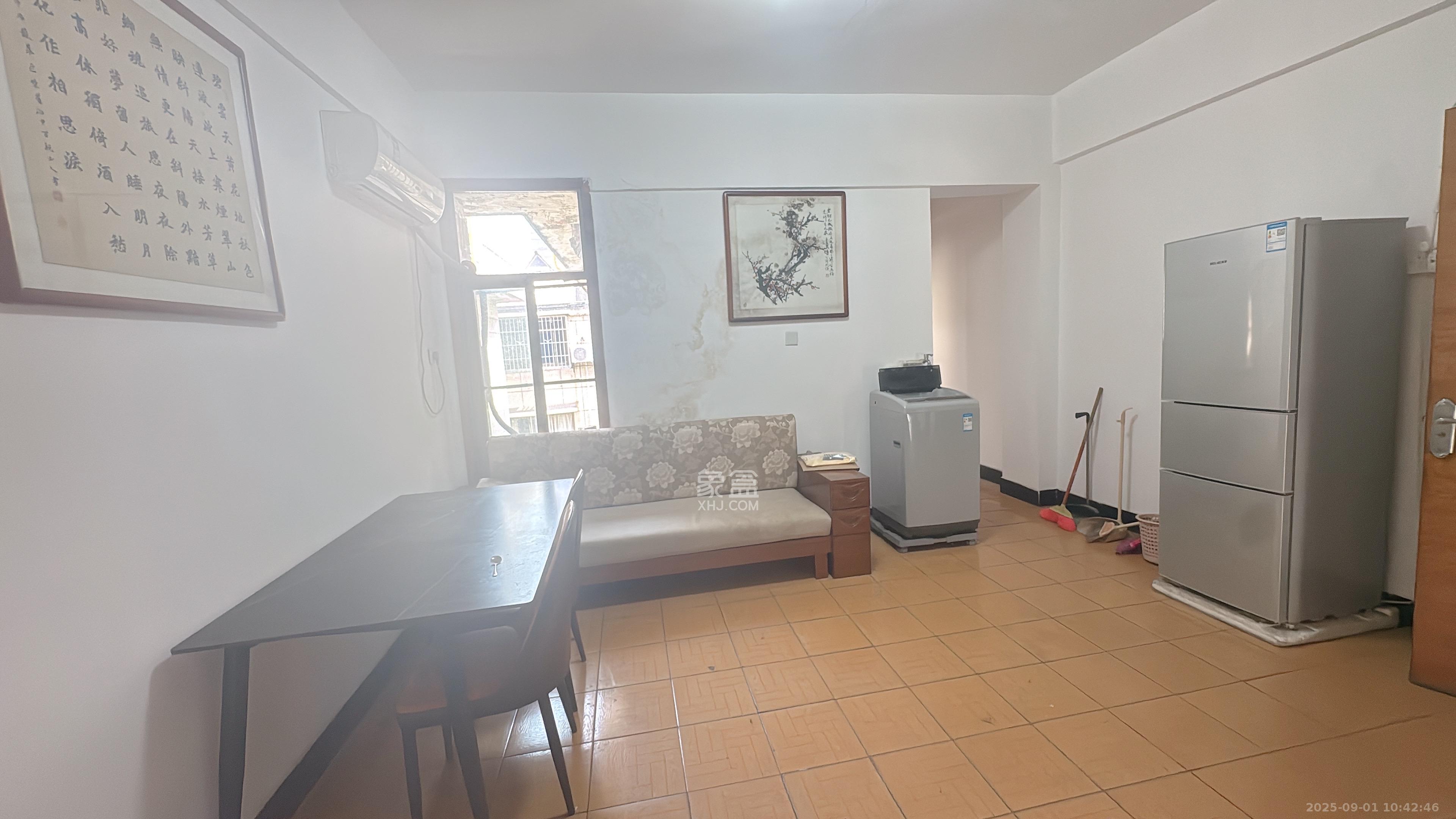 通泰街商居楼 2室1厅1卫 1800.0元/月 通泰街商居楼 2室1厅1卫 1800.0元/月室内图