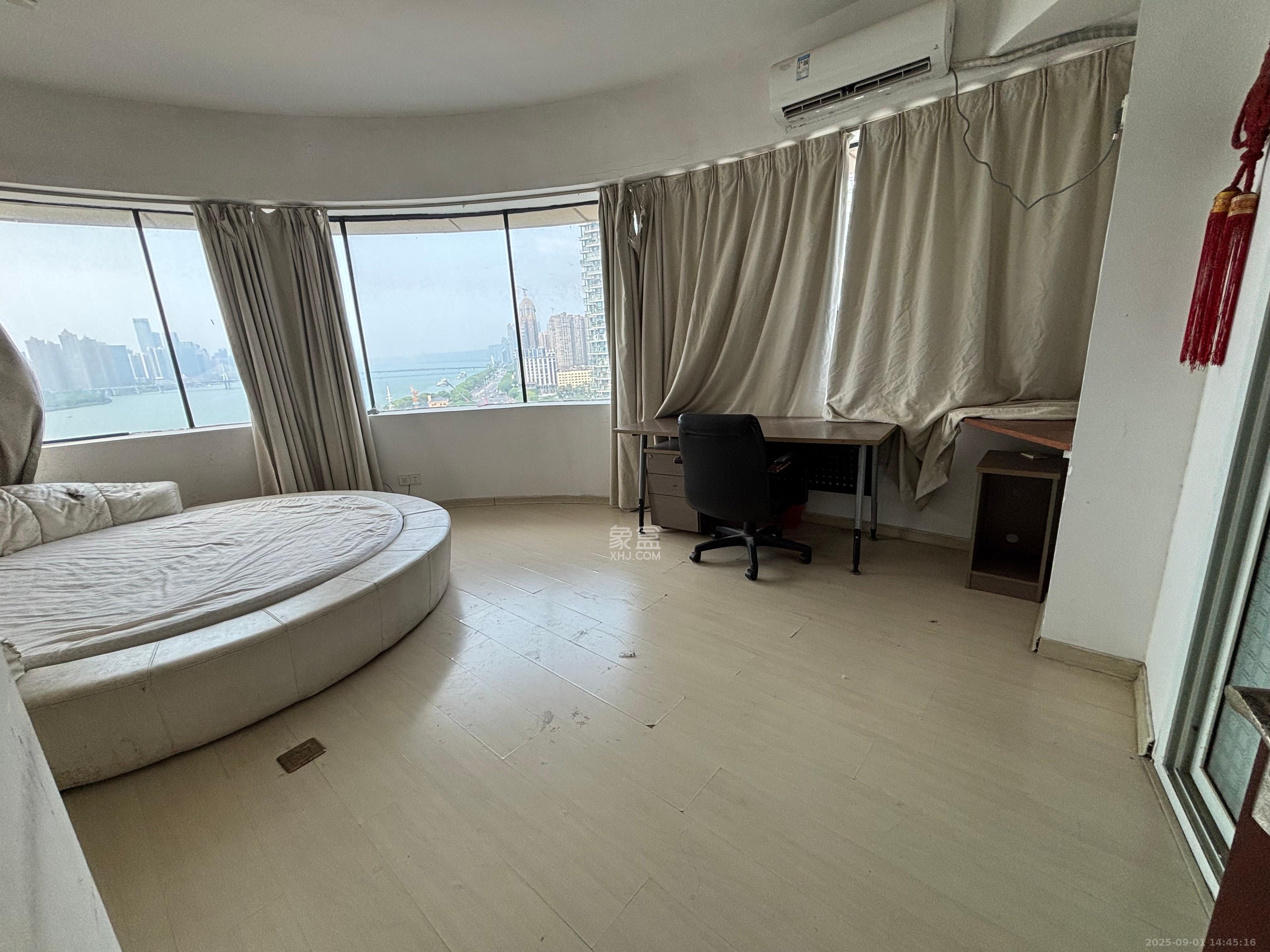 大地金墅 2室2厅1卫 2700.0元/月 大地金墅 2室2厅1卫 2700.0元/月室内图