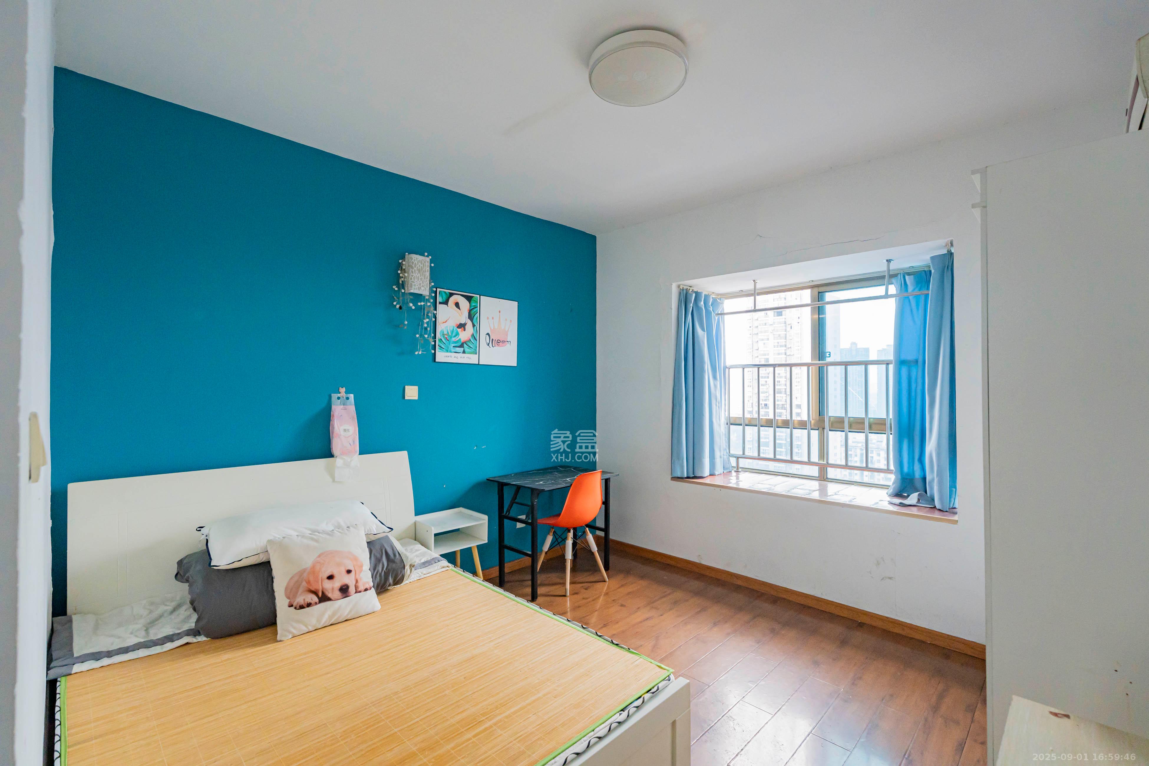 华府壹航线  3室2厅2卫    70.0万 华府壹航线  3室2厅2卫    70.0万卧室