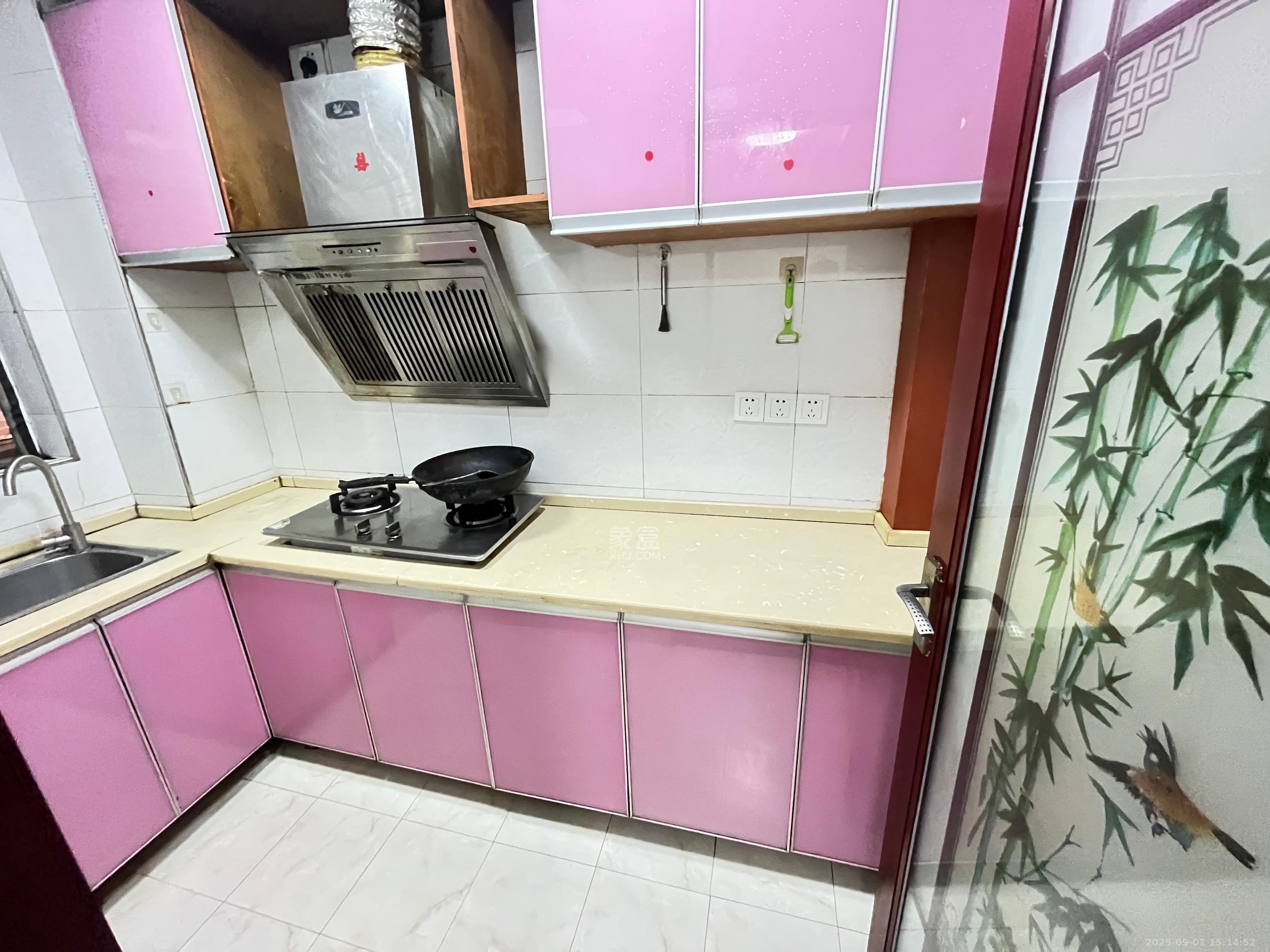 昆仑和府  2室2厅1卫    1200.0元/月 昆仑和府  2室2厅1卫    1200.0元/月室内图