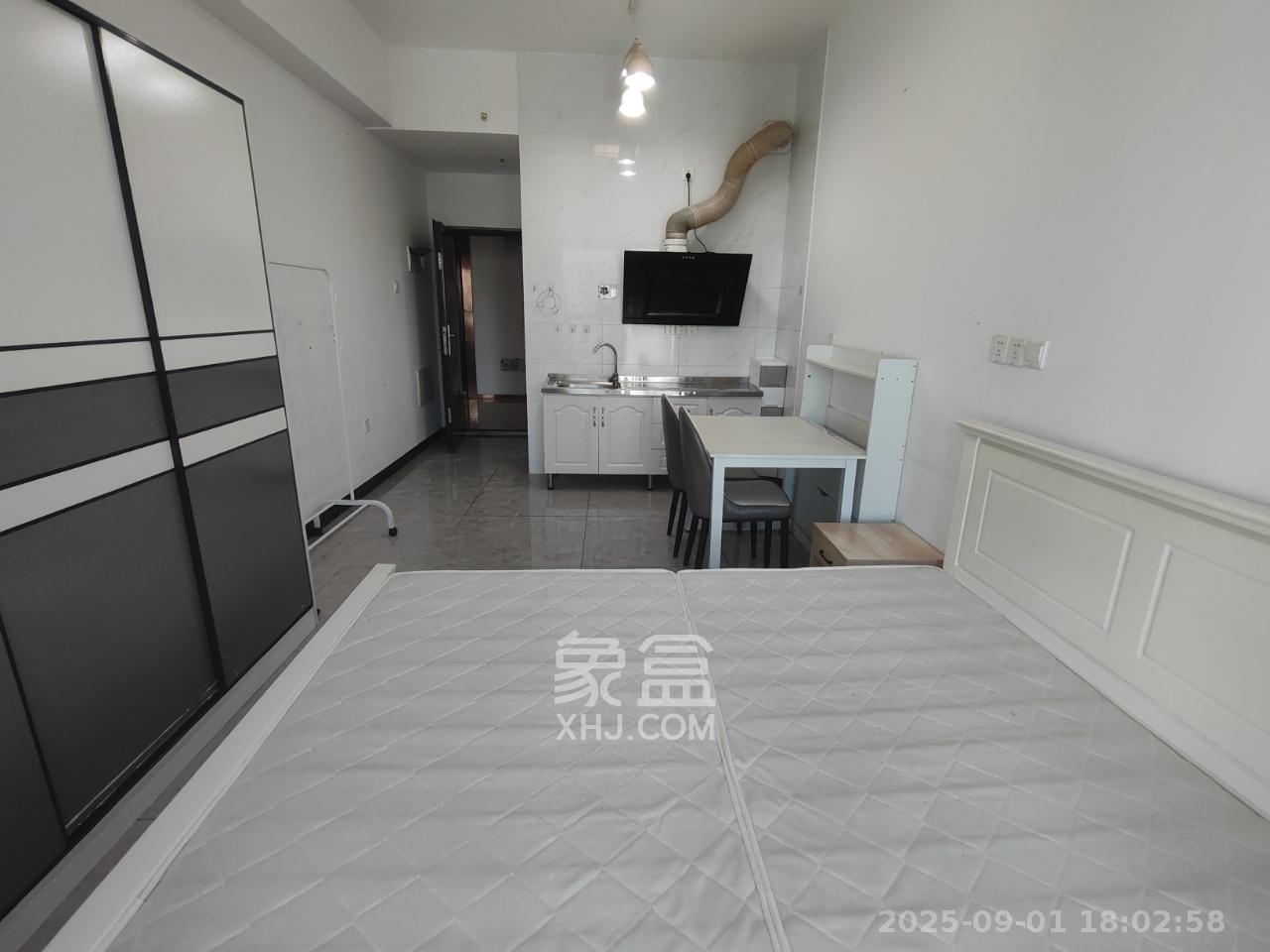 洋湖时代  1室0厅0卫    1300.0元/月 洋湖时代  1室0厅0卫    1300.0元/月室内图