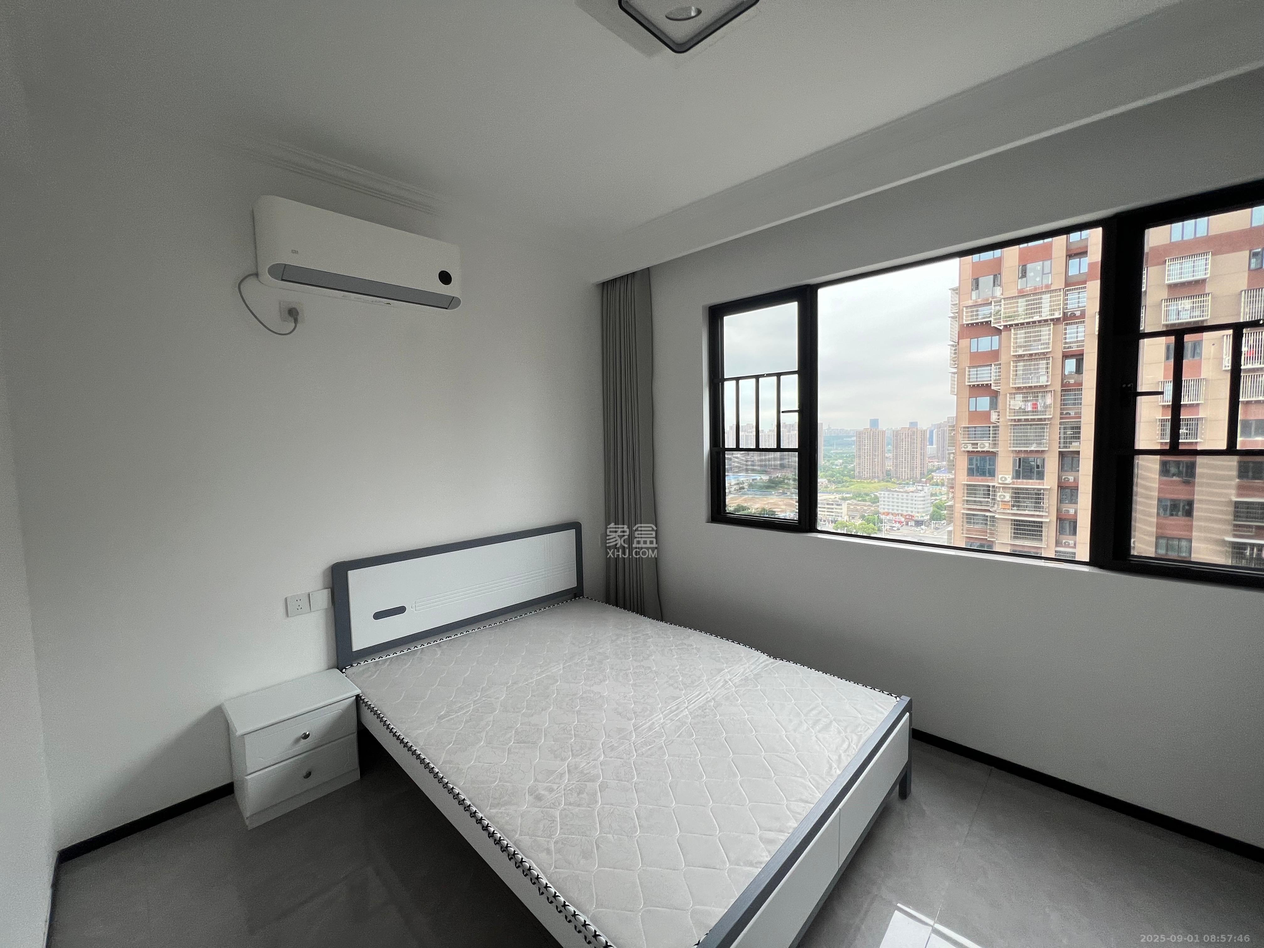 金塘家园  3室2厅2卫    3200.0元/月室内图